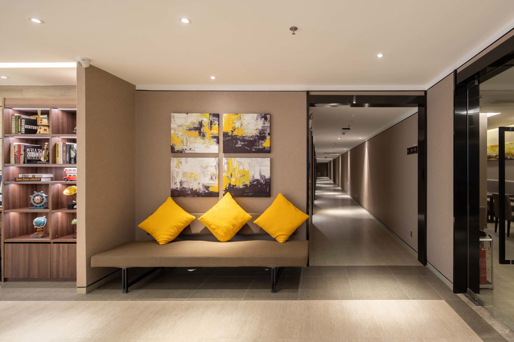 Homeinn Plus Hotel (Shenyang Santai Subway Station Santai Wanxianghui) 3*