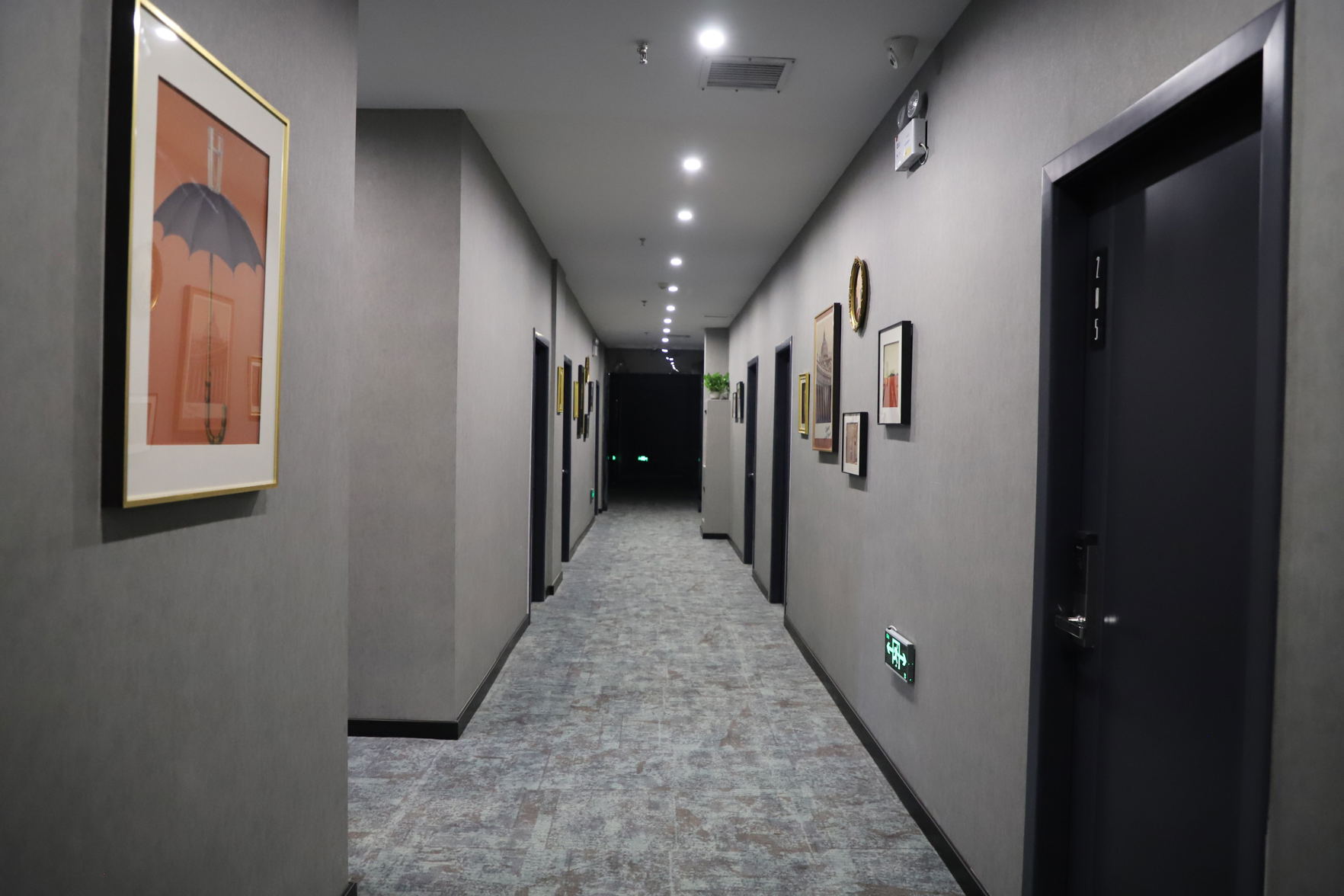 The Sleep Ziihome Hotel (Guiyang Xiaohe Shanshui Qiancheng) 2*