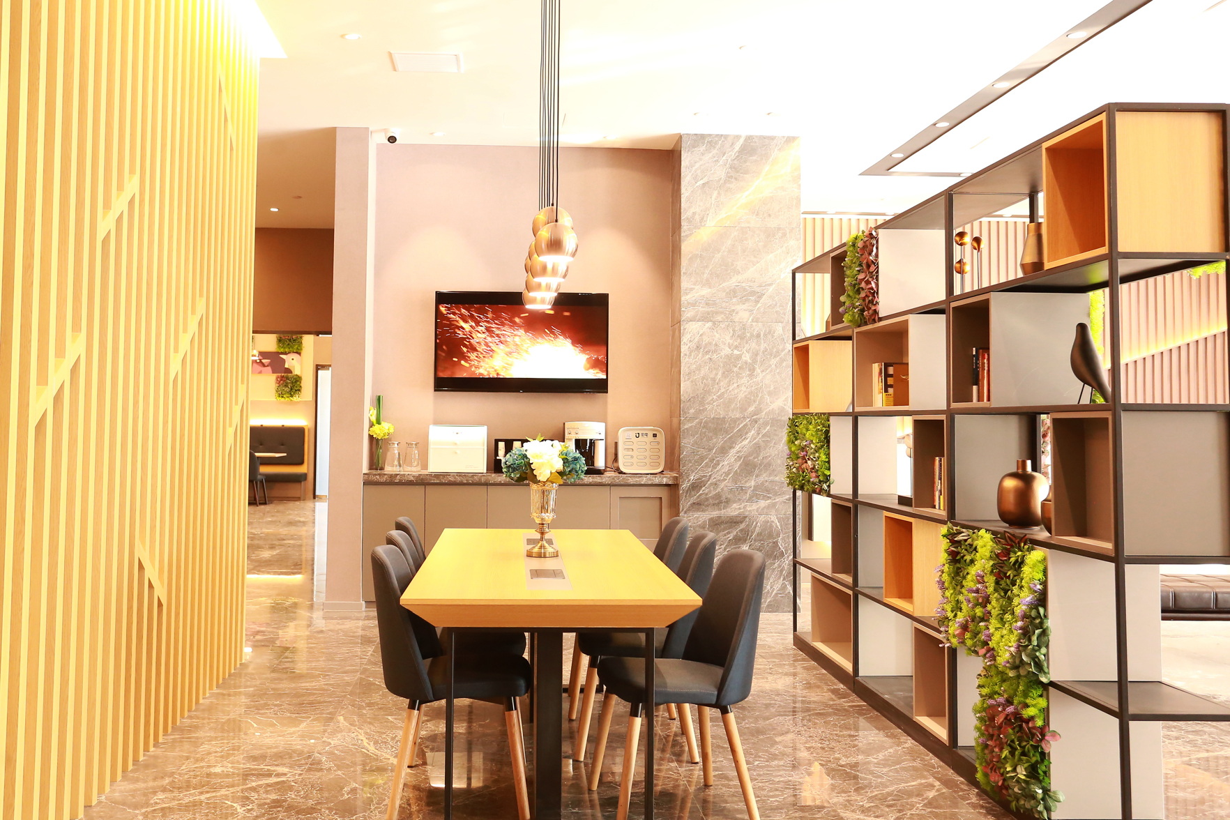 Homeinn Selected Hotel (Yixing Wanshi Industrial Park Huadong Stone City) 3*