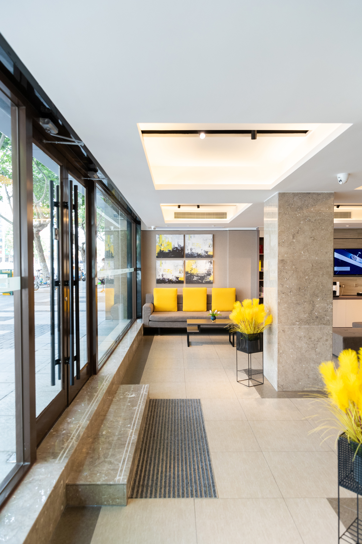 Homeinn Plus (Suzhou Suning Square National Purchase Store) 3*