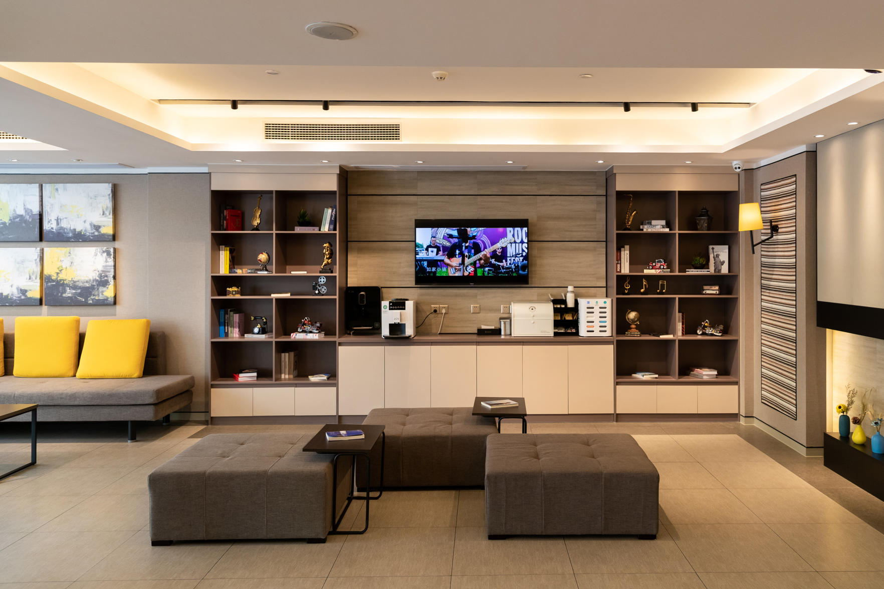 Homeinn Plus (Suzhou Suning Square National Purchase Store) 3*