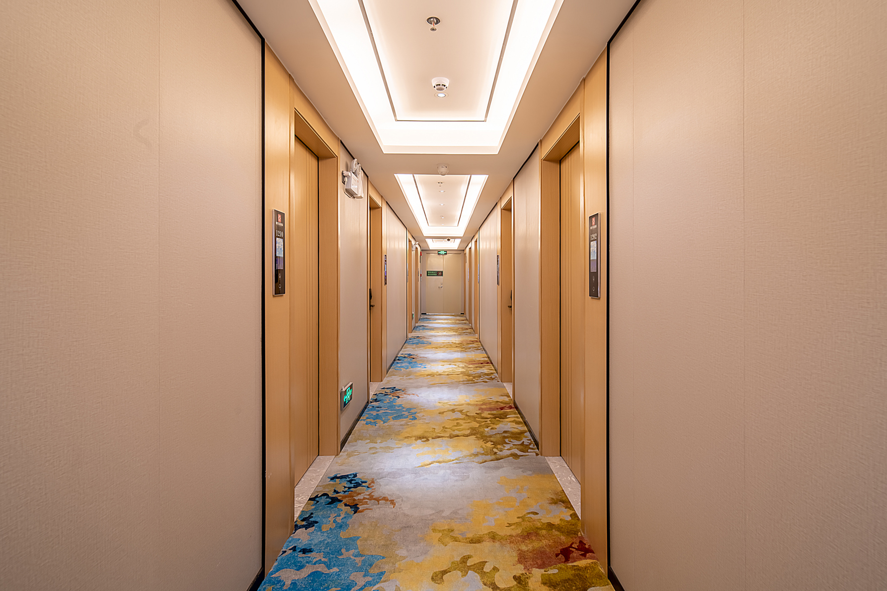 Ahao Garden Hotel (Huizhou Huiyang High Speed Railway Station Store) 3*