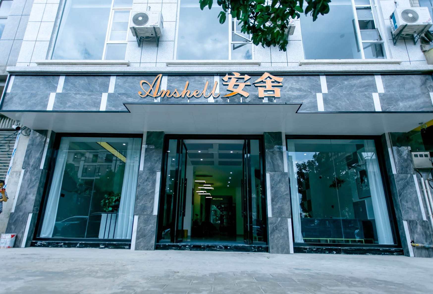 Fairyland Hotel 2*