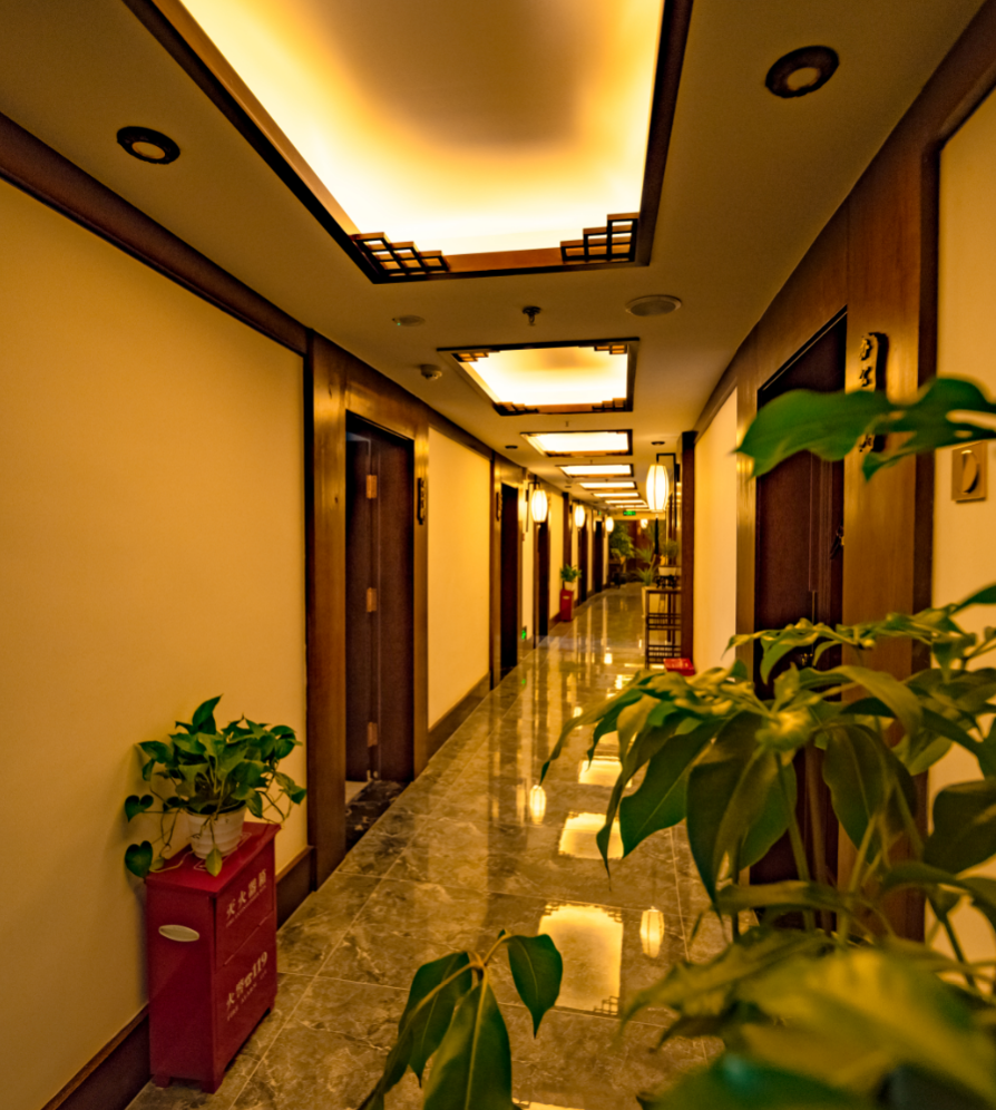 Aixinchao Theme New Chinese Hotel(Chunxi road store) 0*
