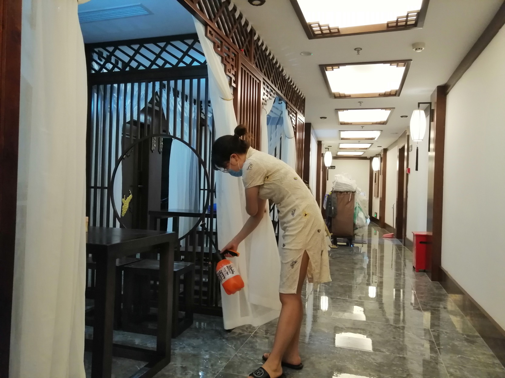 Aixinchao Theme New Chinese Hotel(Chunxi road store) 0*