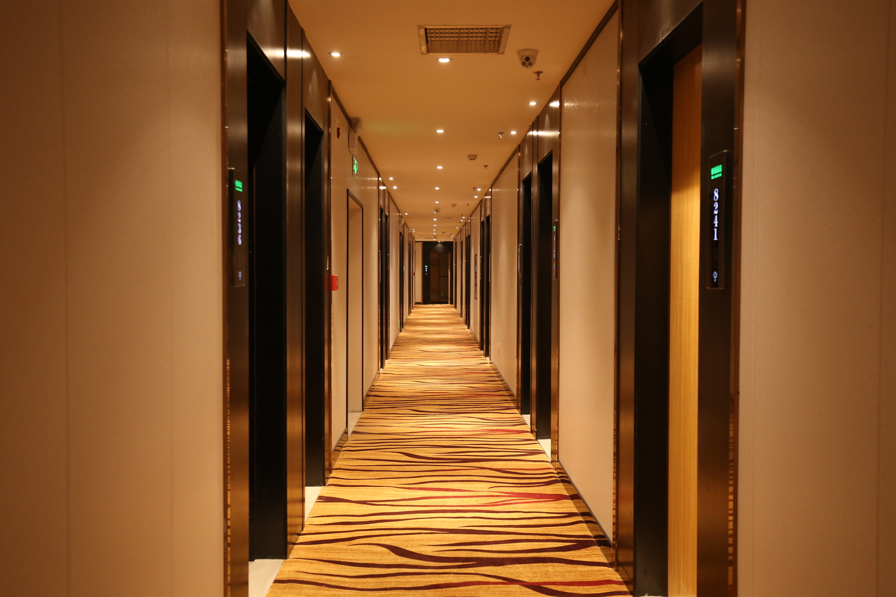 Yeste Meitu Hotel (Nanning Wuxiang Headquarters Base) 2*