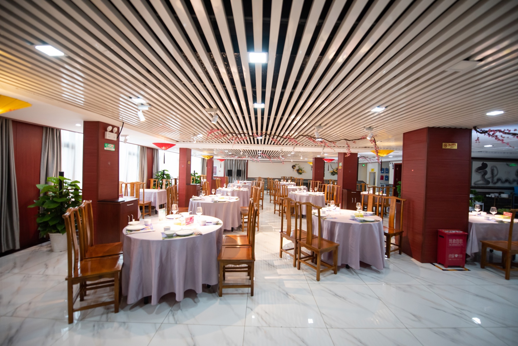 Beijing Junshi Hotel (Fangshan Doudian Town Government) 3*