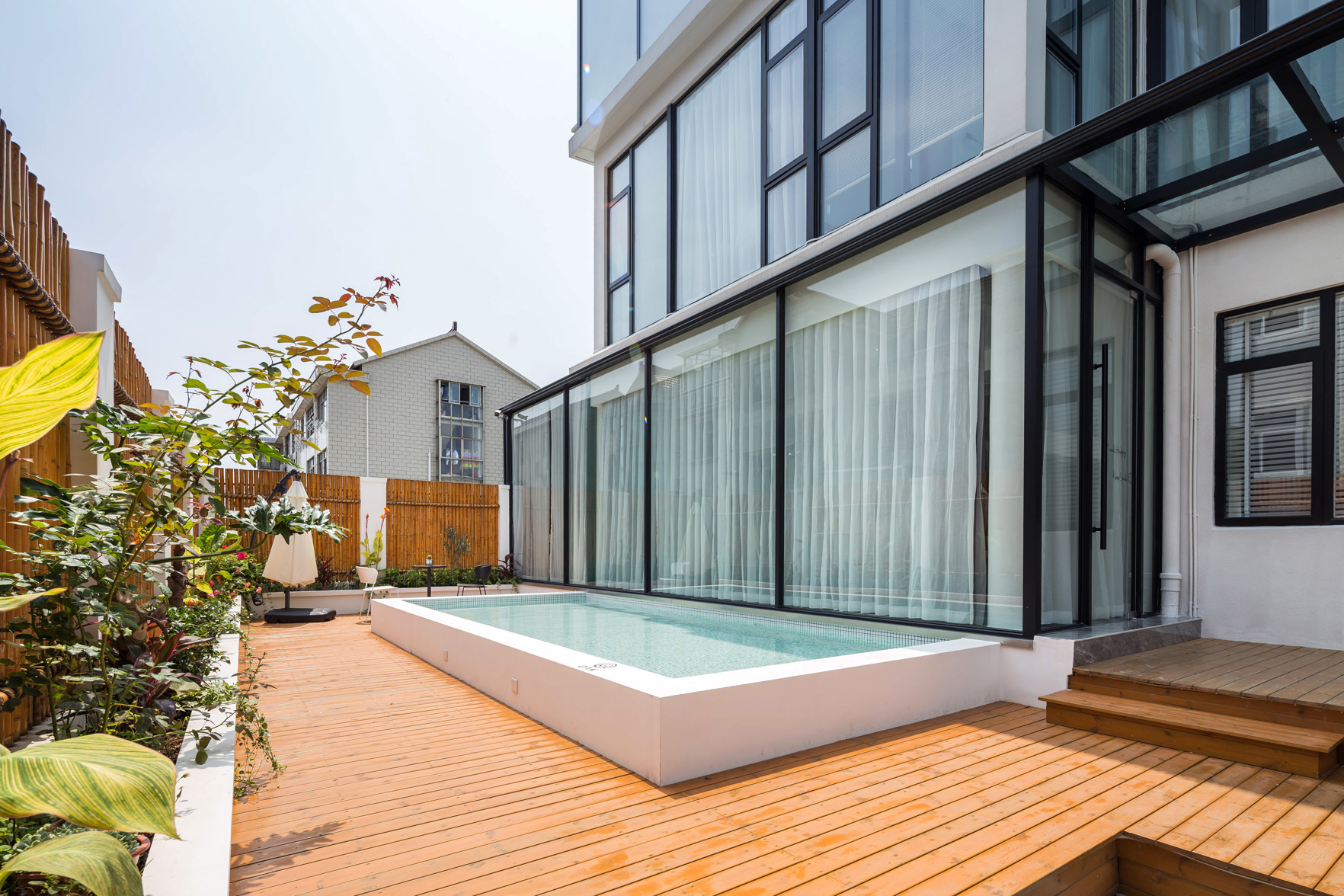 Shanghai Oak Su OAK·Parent-child Vacation·Pool Vacation Beauty Su 0*