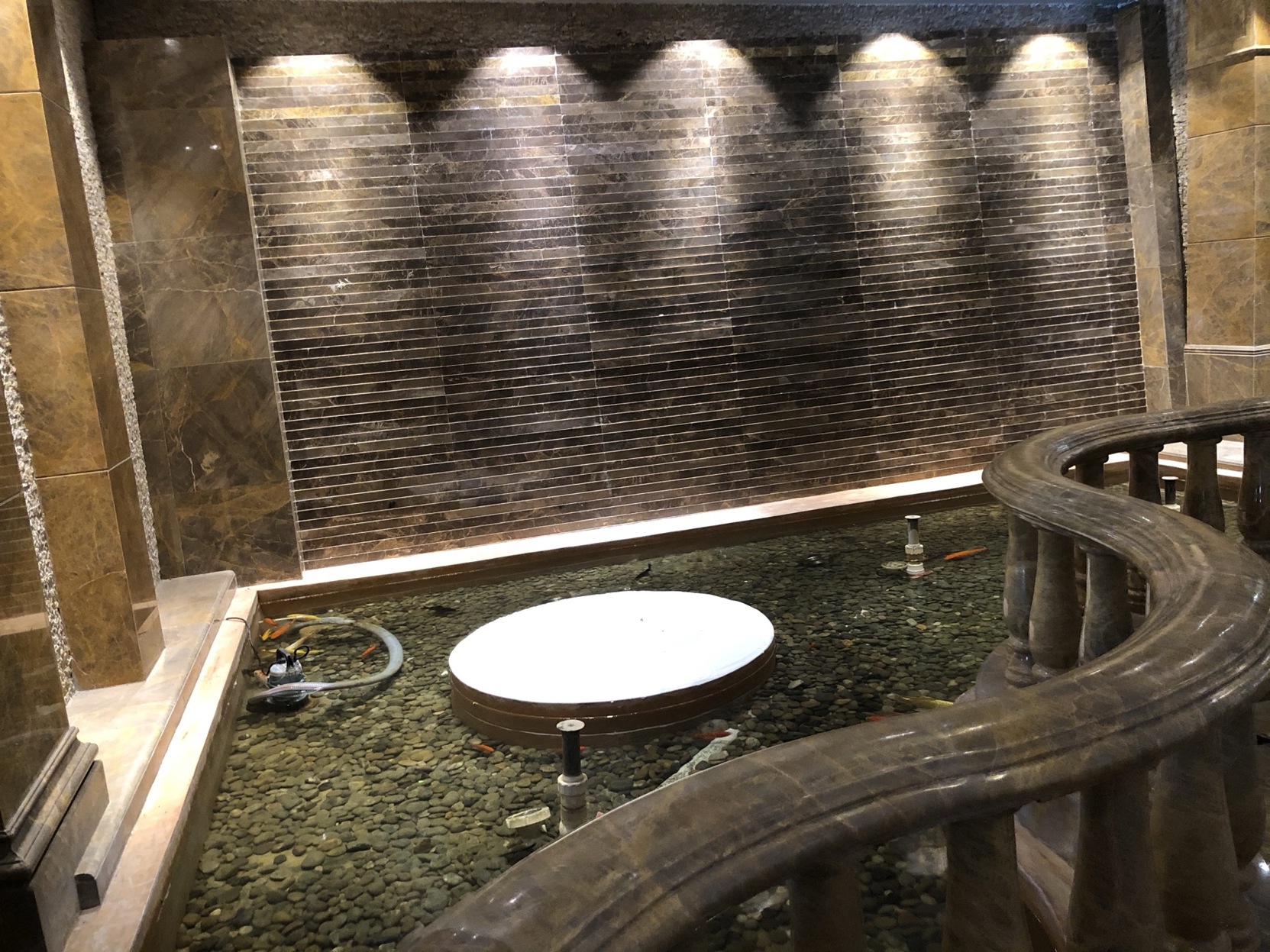 Aowei Hotel (Yancheng Government Financial City) 3*
