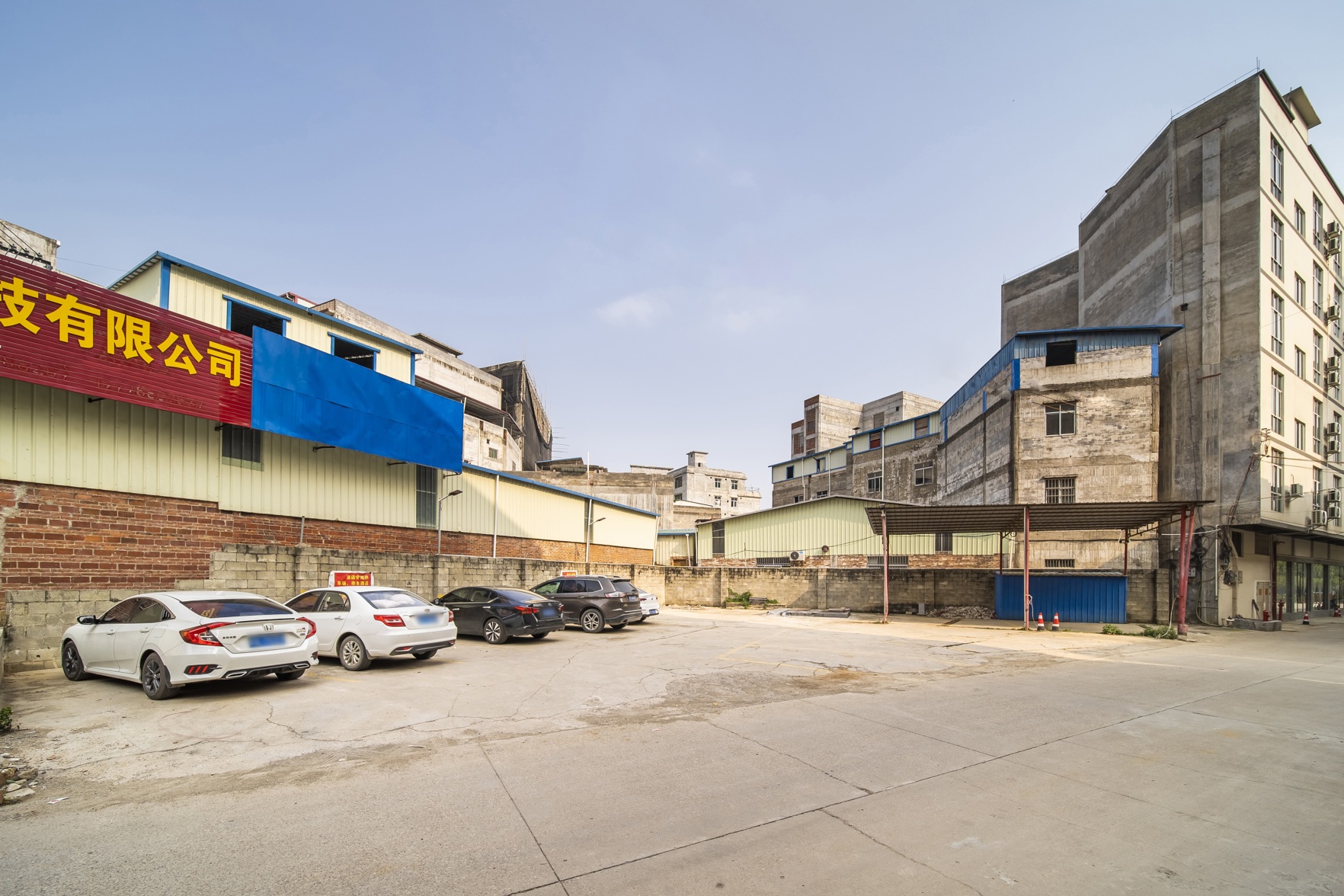 New Ladbrokes Hotel (Hengzhou Avenue Jasmine Cultural Park) 2*