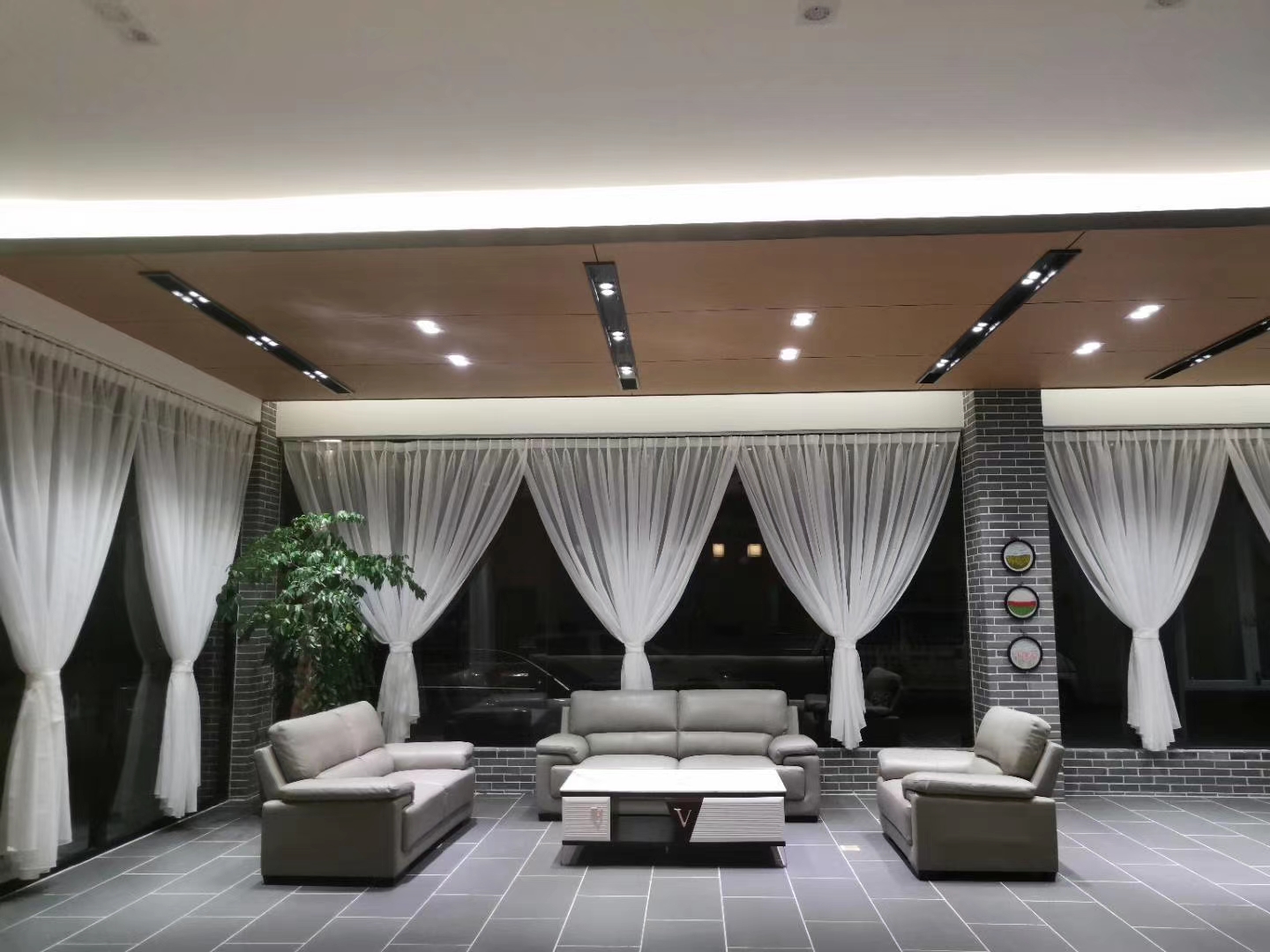 New Ladbrokes Hotel (Hengzhou Avenue Jasmine Cultural Park) 2*