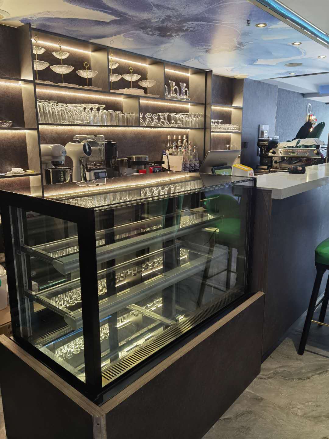 Zhuoxi Hotel 4*