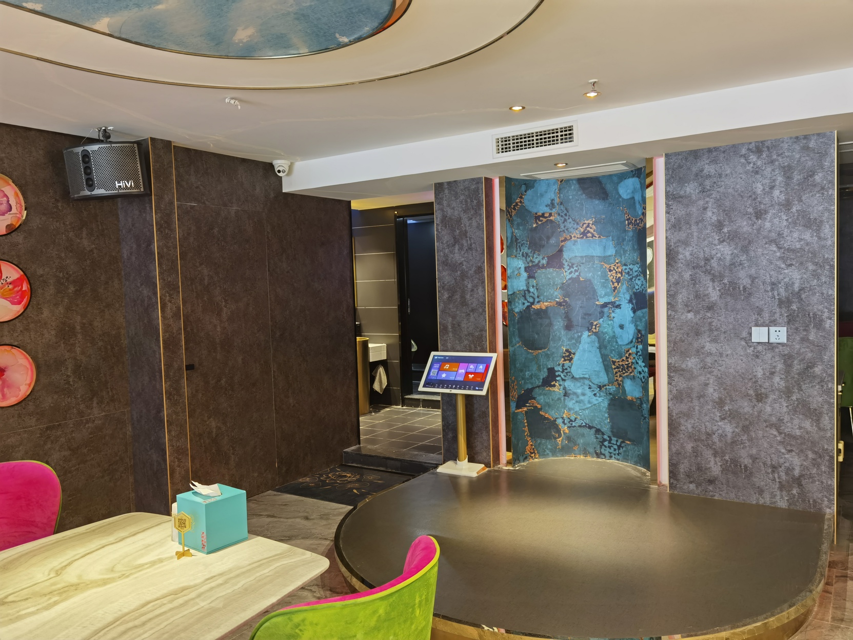 Zhuoxi Hotel 4*