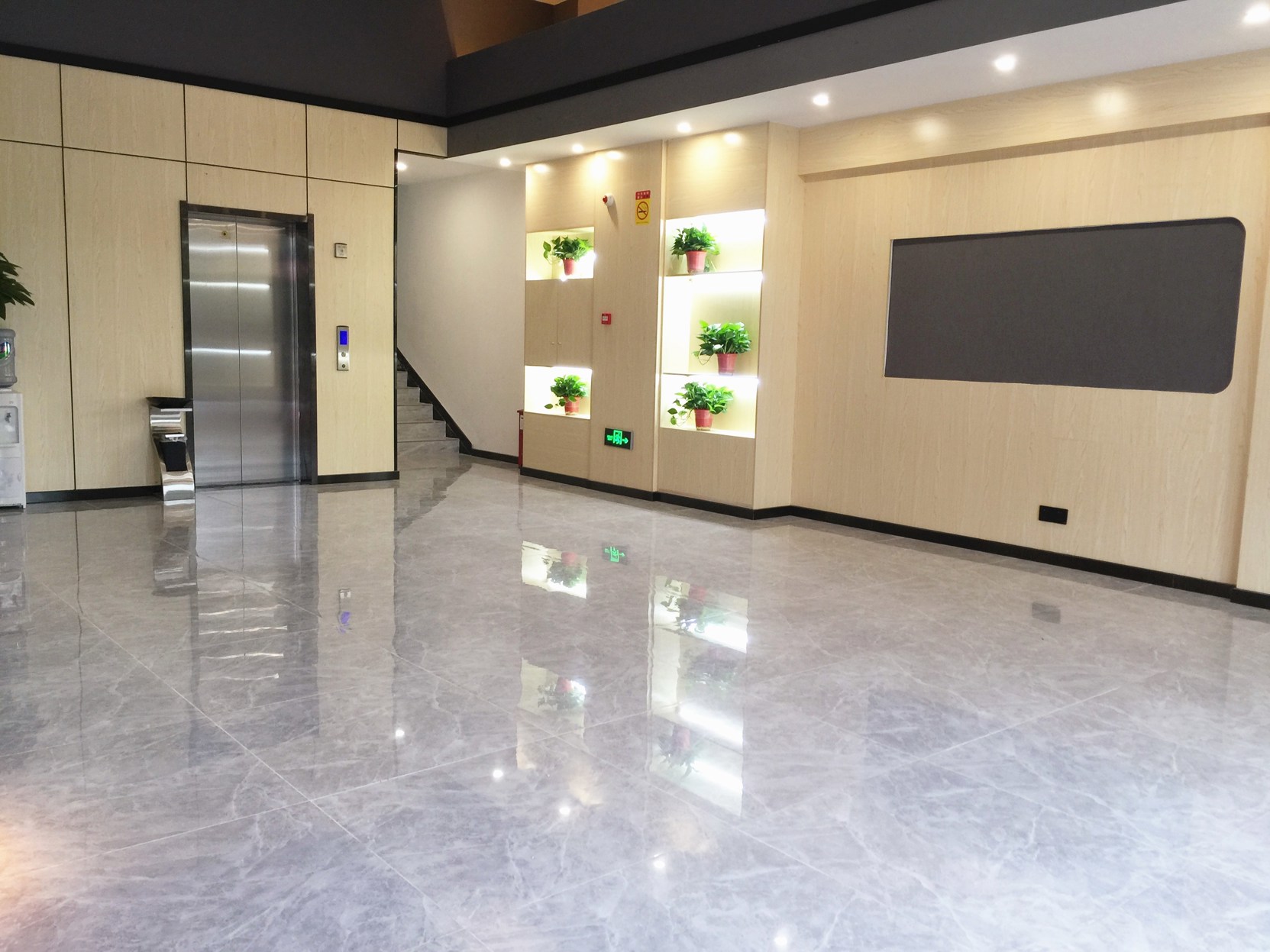 Hautai Hotel (Zhuhai Baijiao Store) 2*