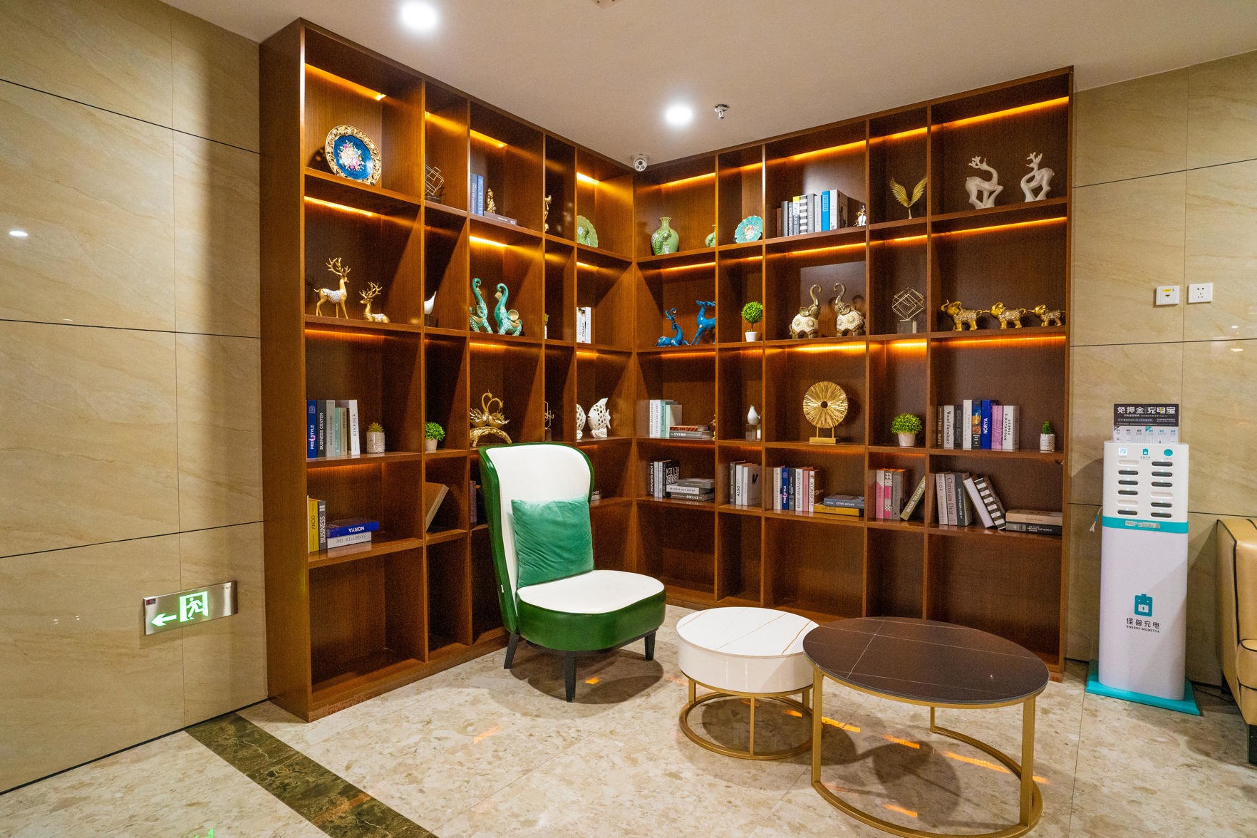 Giri Hotel 3*