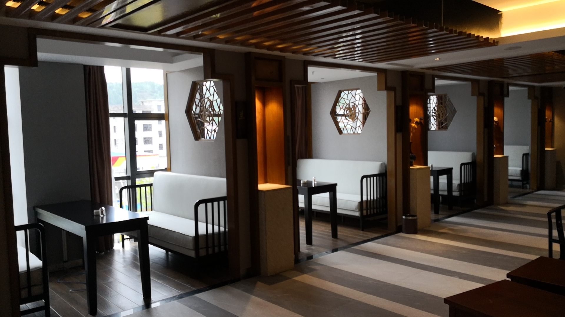 Gu Quan Hotel 3*
