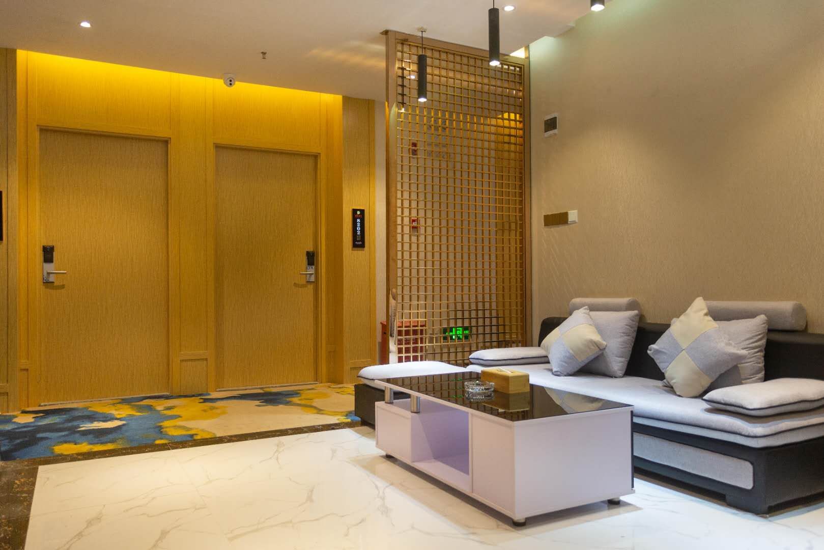 Xinbei Hotel (Shenzhen Luohu Shuibei International Jewelry City Store) 2*