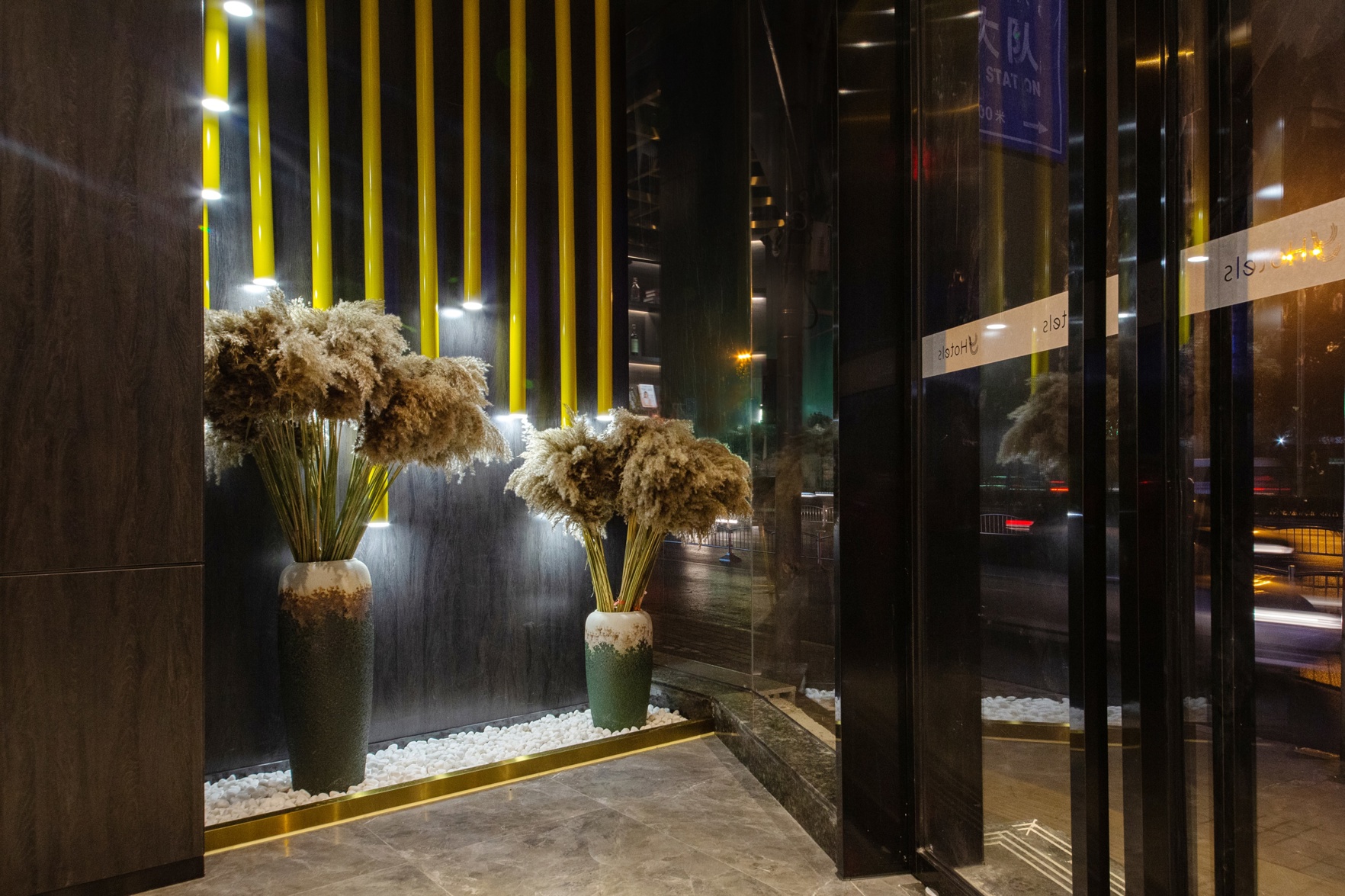 Fengting Hotel (Nanjing Jiangning Hospital Hushan Road Branch Wan'an East Road) 3*