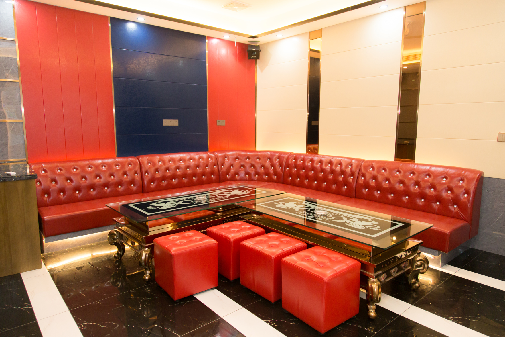 Yeste Hotel (Pingguo Cultural Park City Center) 3*
