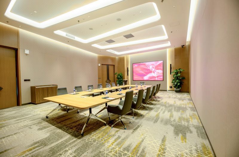 Flamingo Harbour Hotel 4*