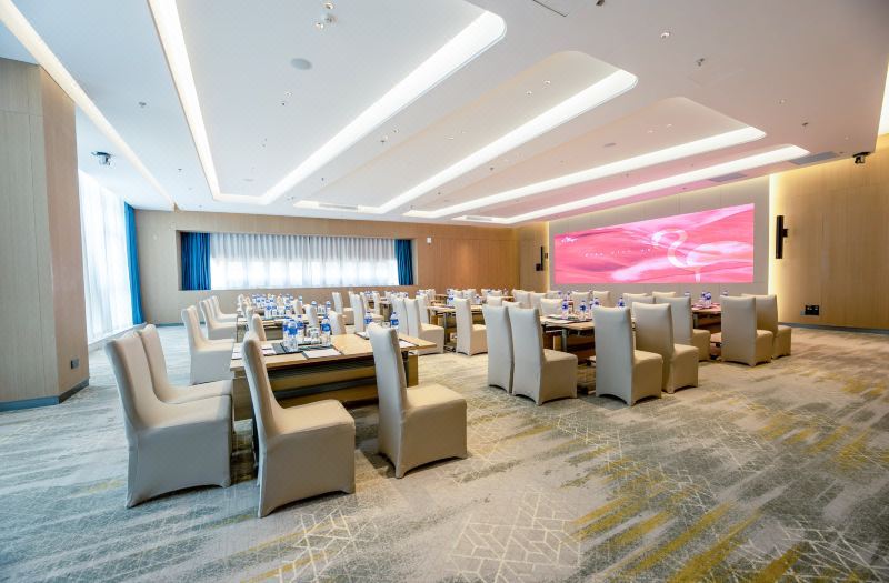 Flamingo Harbour Hotel 4*