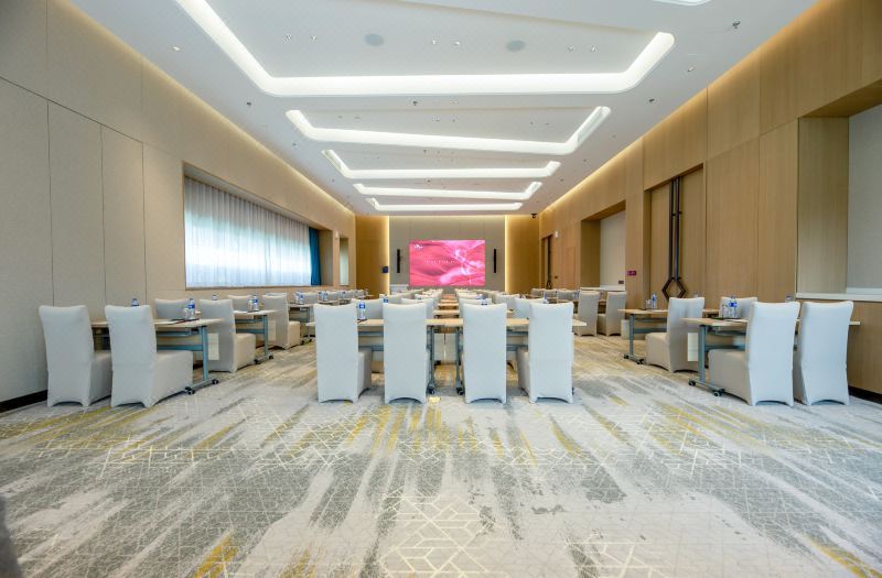 Flamingo Harbour Hotel 4*