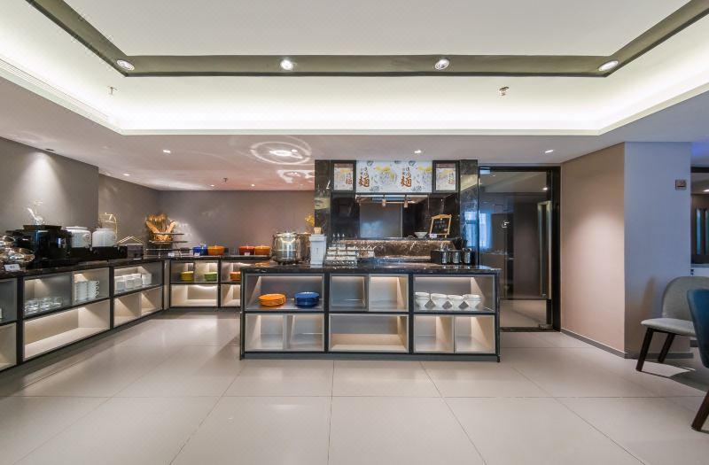 Homeinn Selected Hotel (Sanya Yemeng Promenade Sanya Bay) 3*