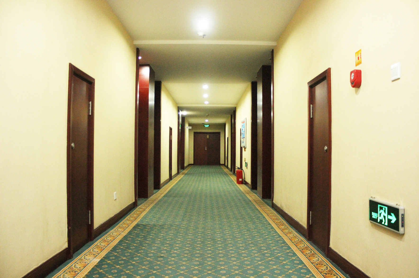 Homeinn Selected Hotel (Shenyang Tiexi Bei 2nd Rd Wanda Plaza) 3*