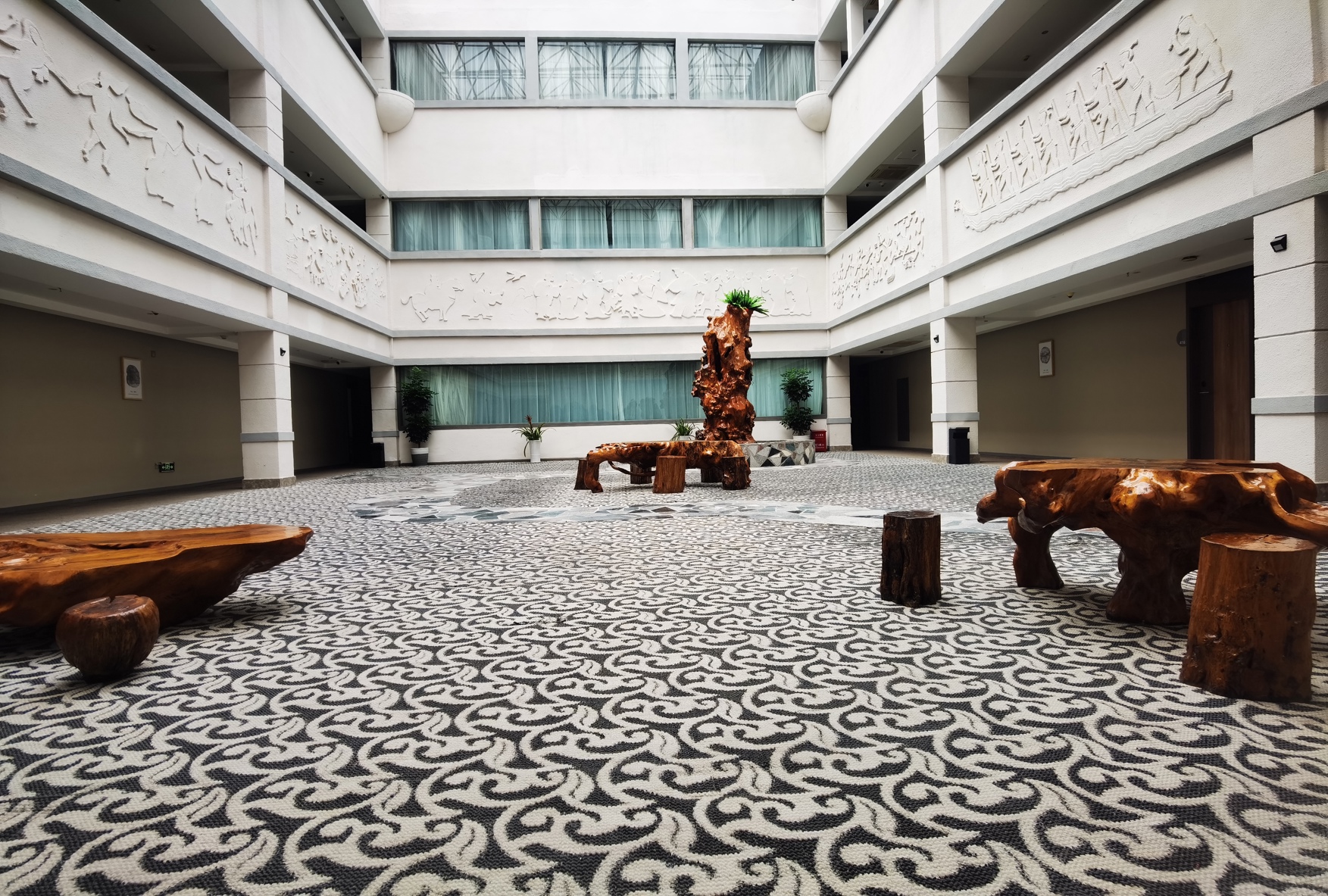 Homeinn · neo (Dongxing Port) 2*