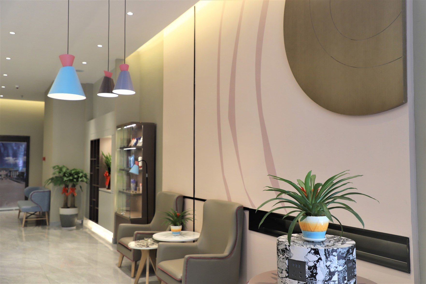 Homeinn · neo (Dongxing Port) 2*