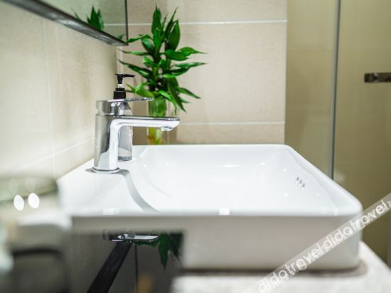 Homeinn Selected Hotel (Shenbei New District Normal University) 3*