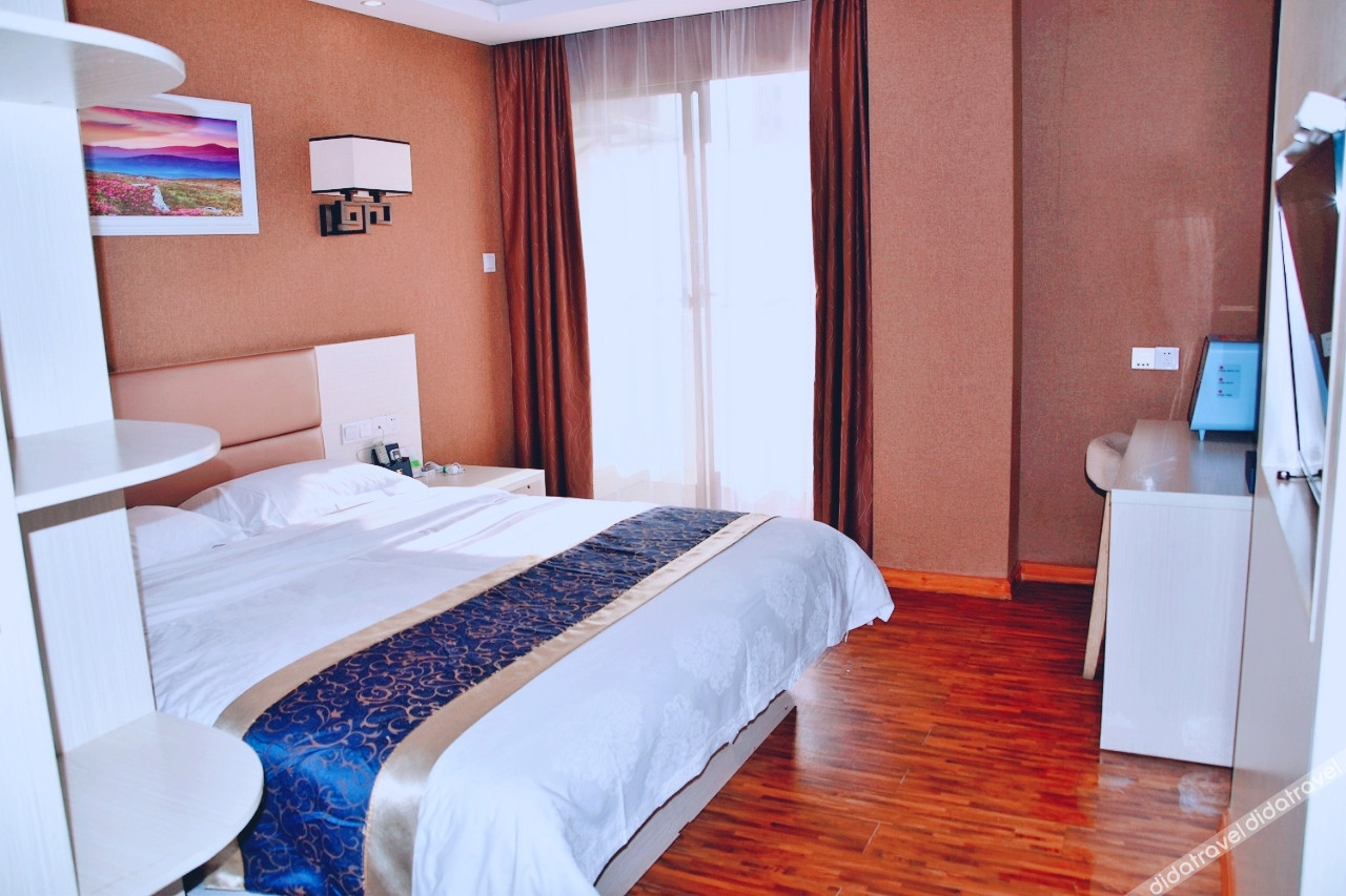 Jiaxi Hotel 2*