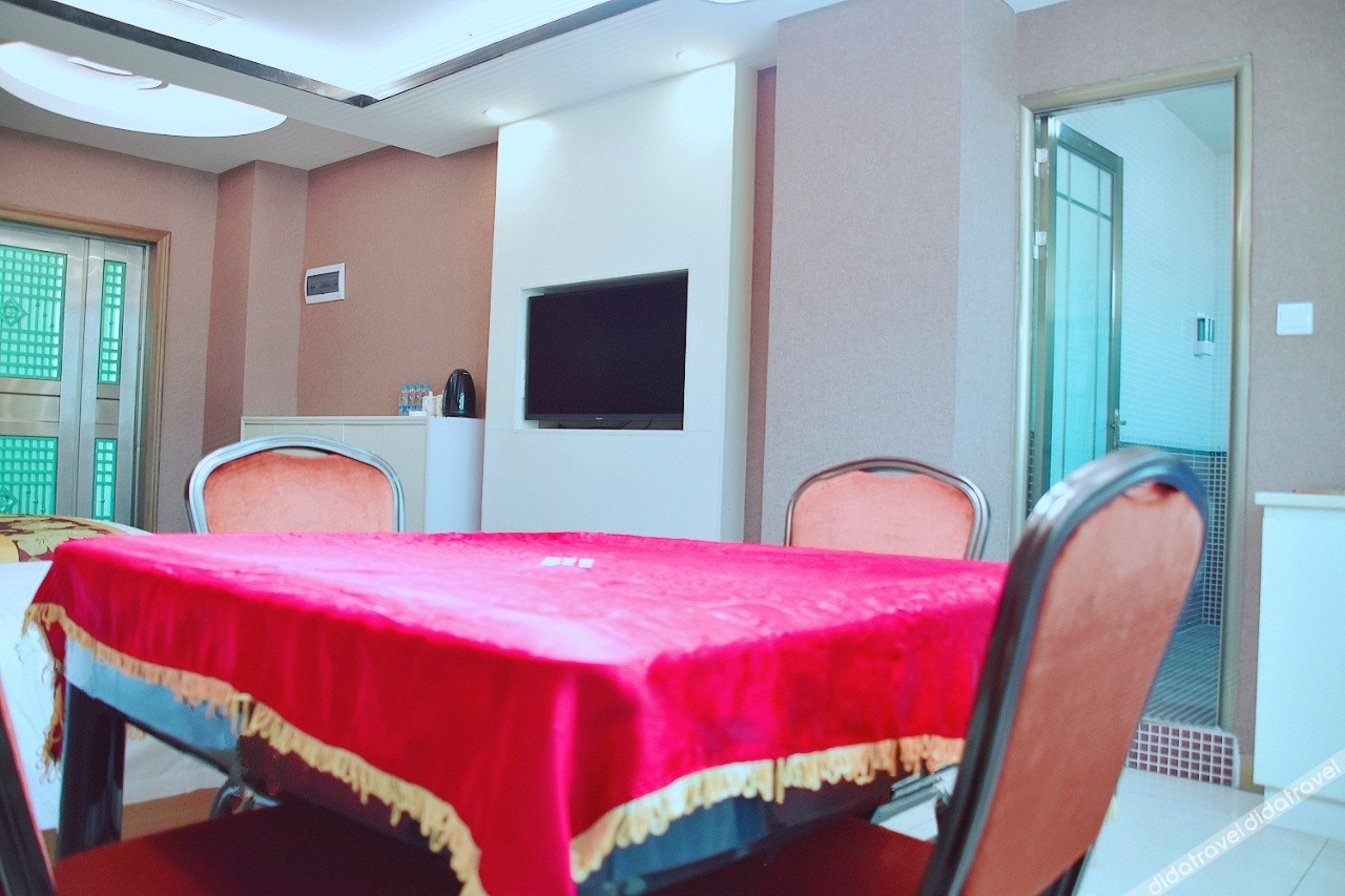 Jiaxi Hotel 2*