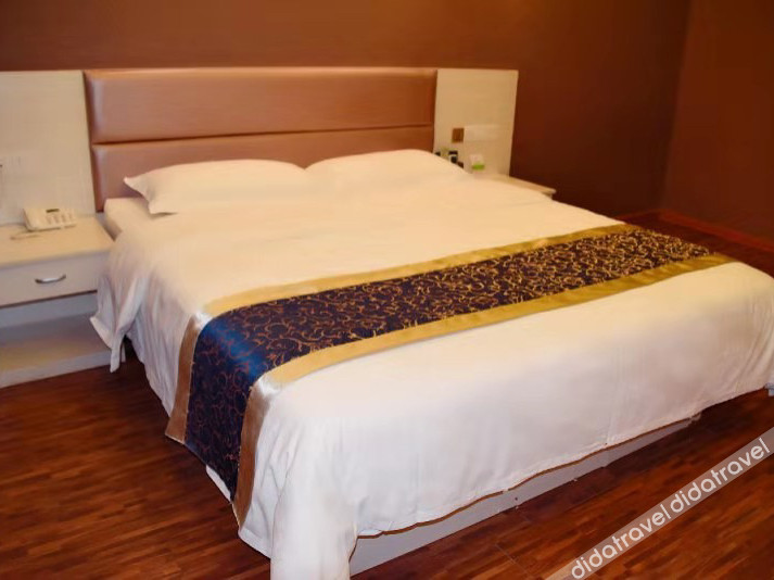 Jiaxi Hotel 2*