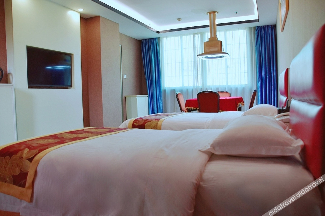 Jiaxi Hotel 2*
