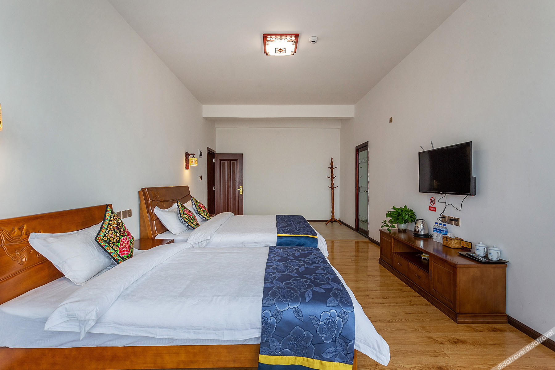 Yunqi Xiaozhu Inn 2*