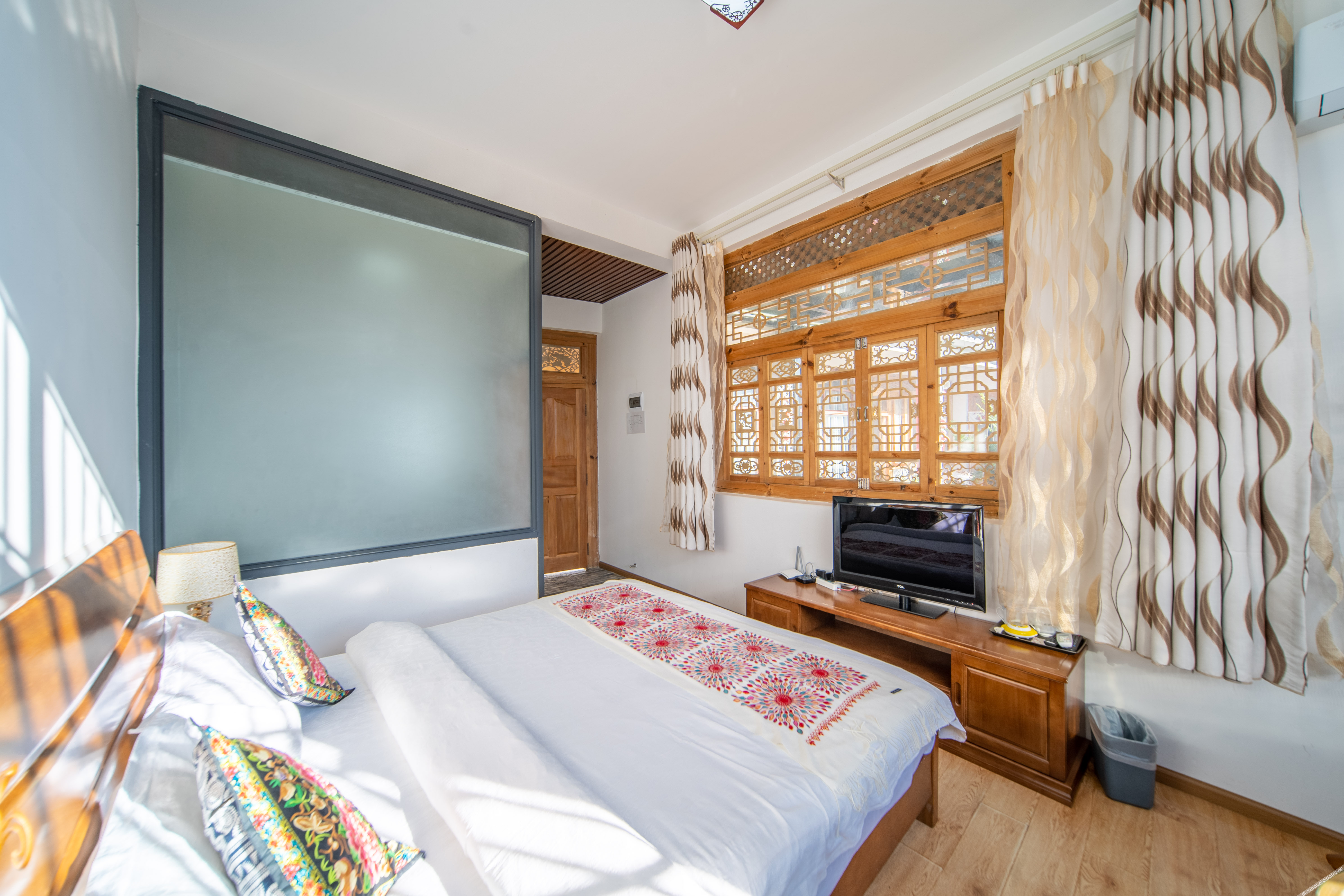 Yunqi Xiaozhu Inn 2*