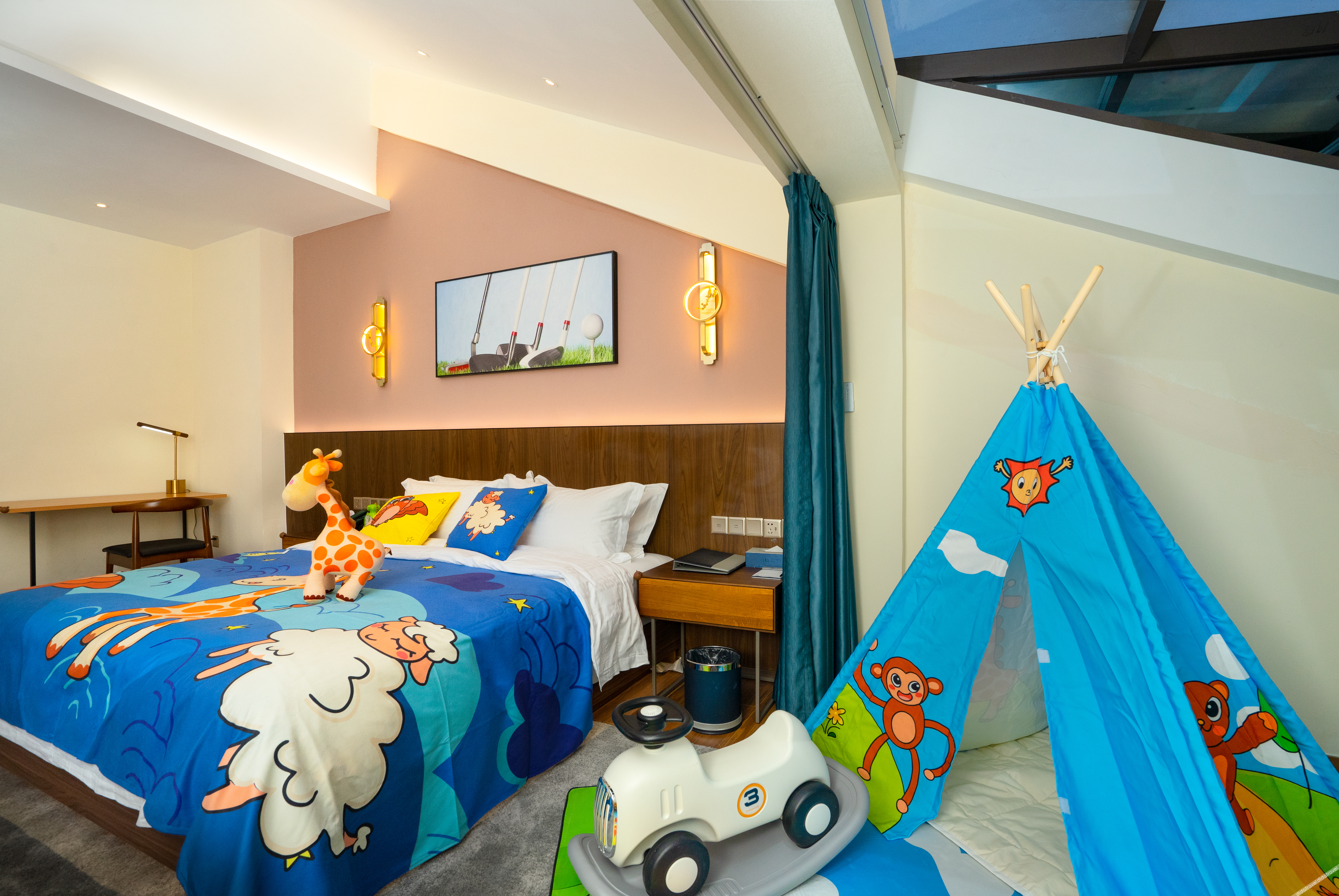 ARGO HOTEL 4*