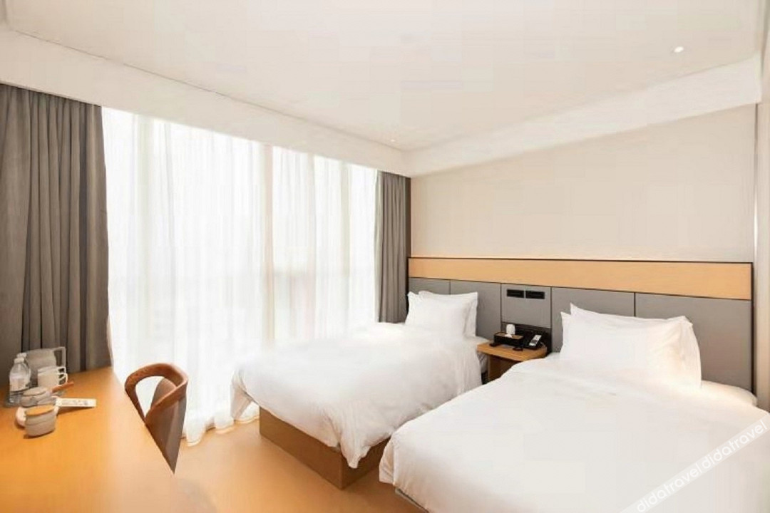 JI Hotel (Chengdu Jinnan Tianjie) 3*