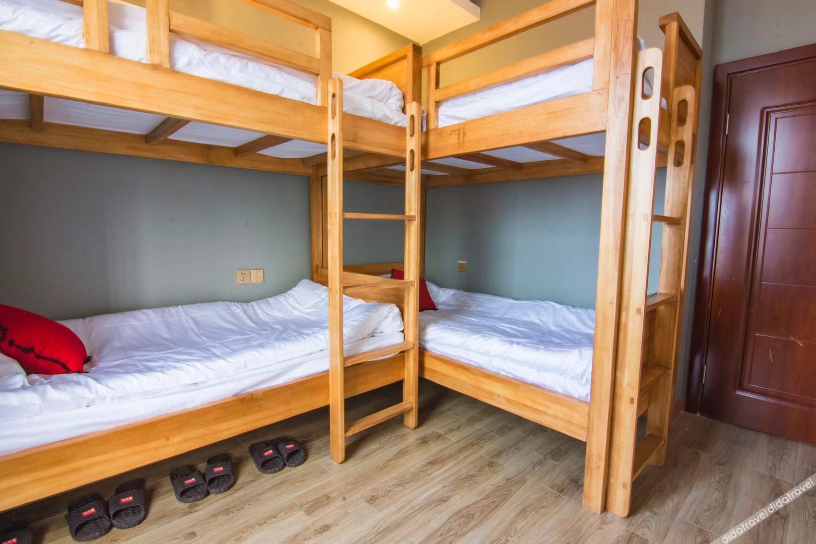 Pick Wood Hostel 2*