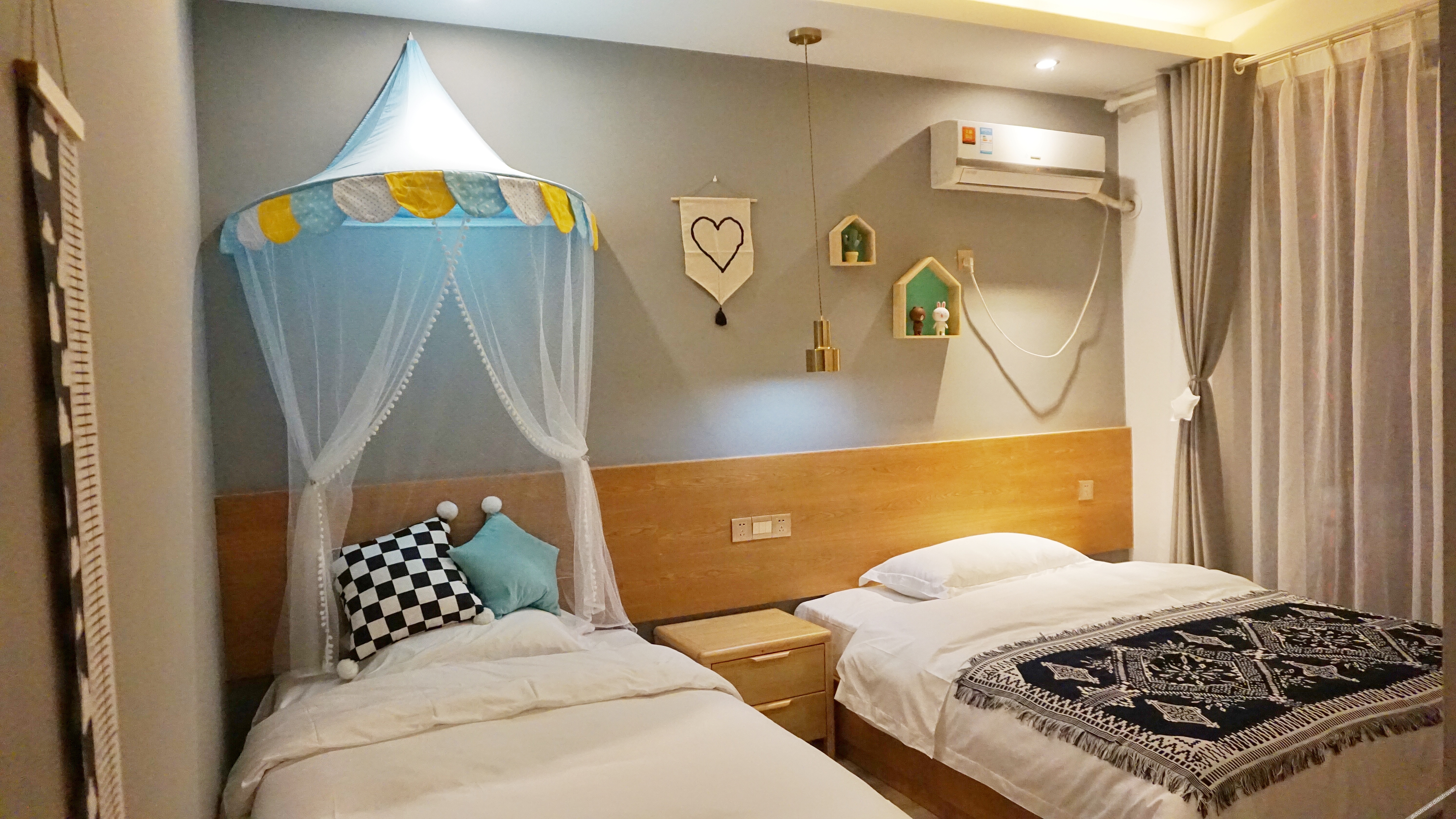 Pick Wood Hostel 2*