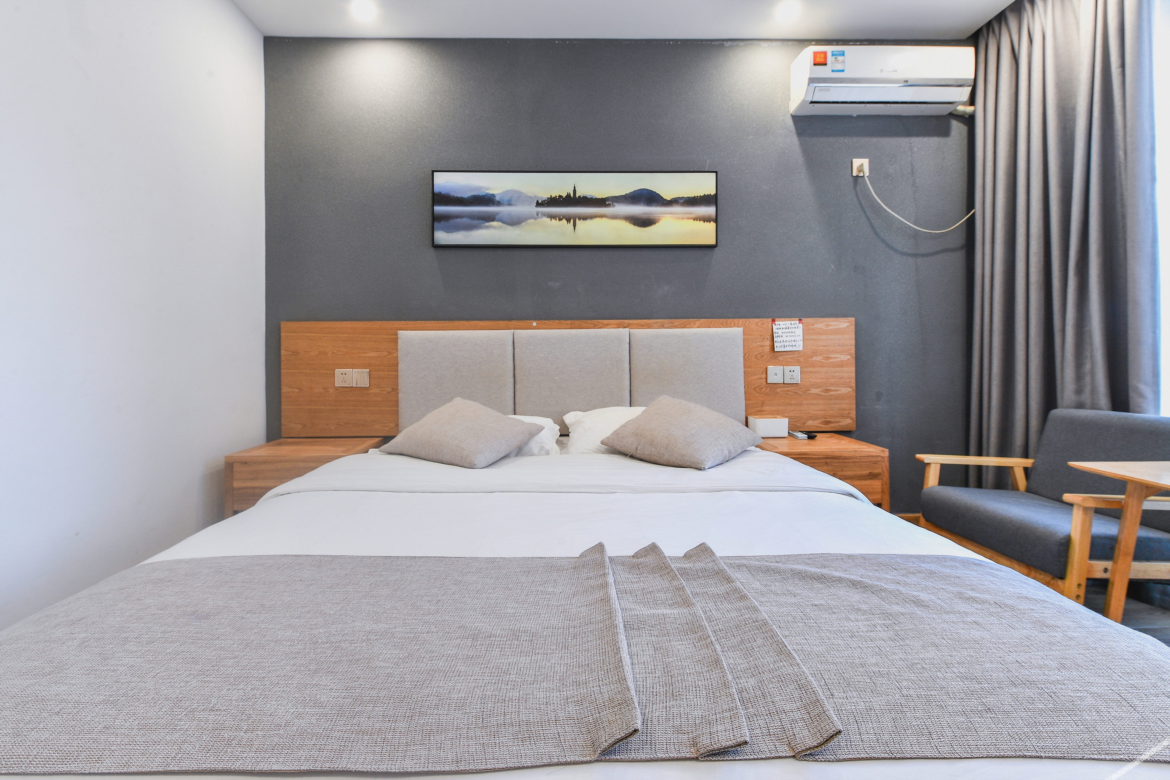 Pick Wood Hostel 2*