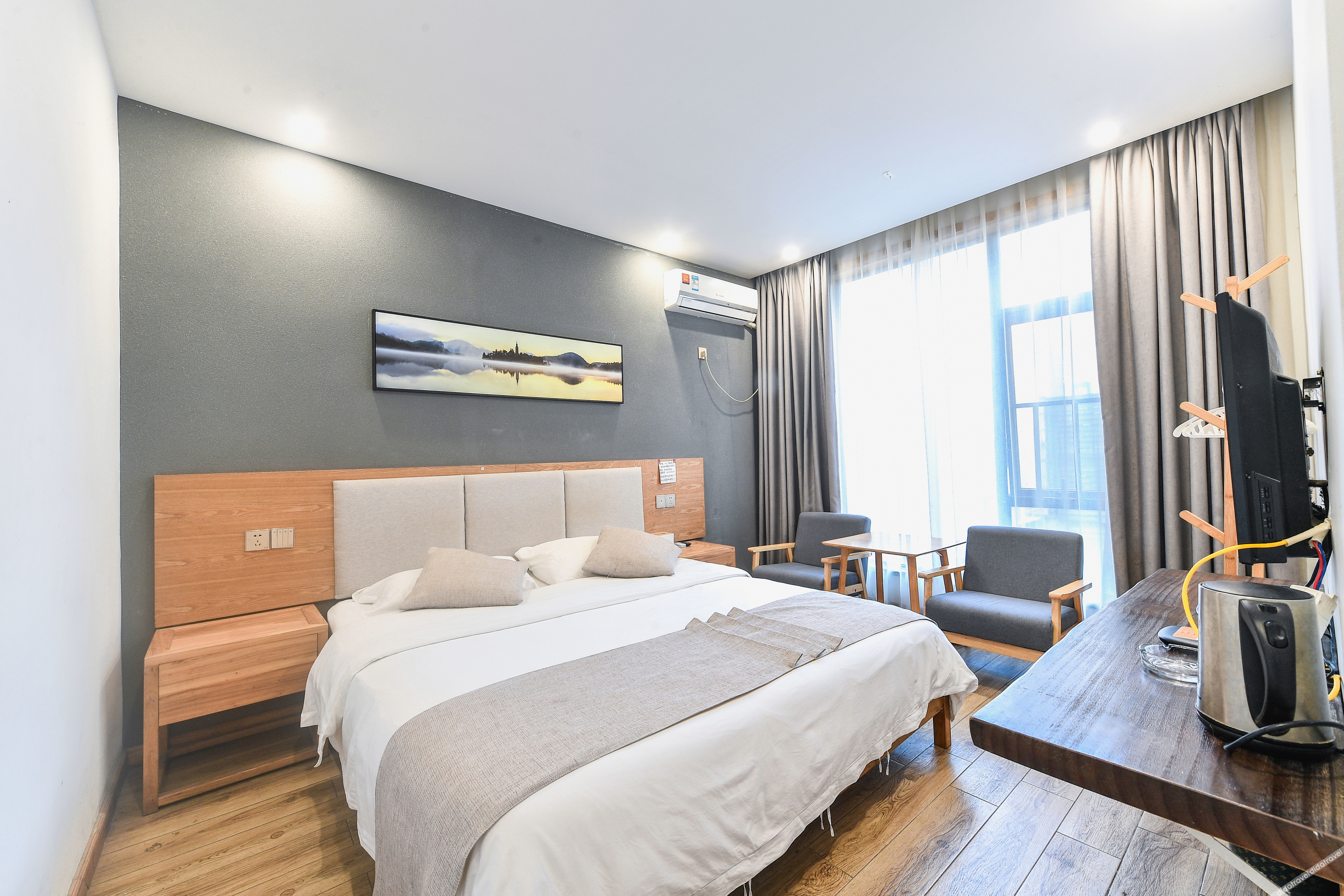 Pick Wood Hostel 2*