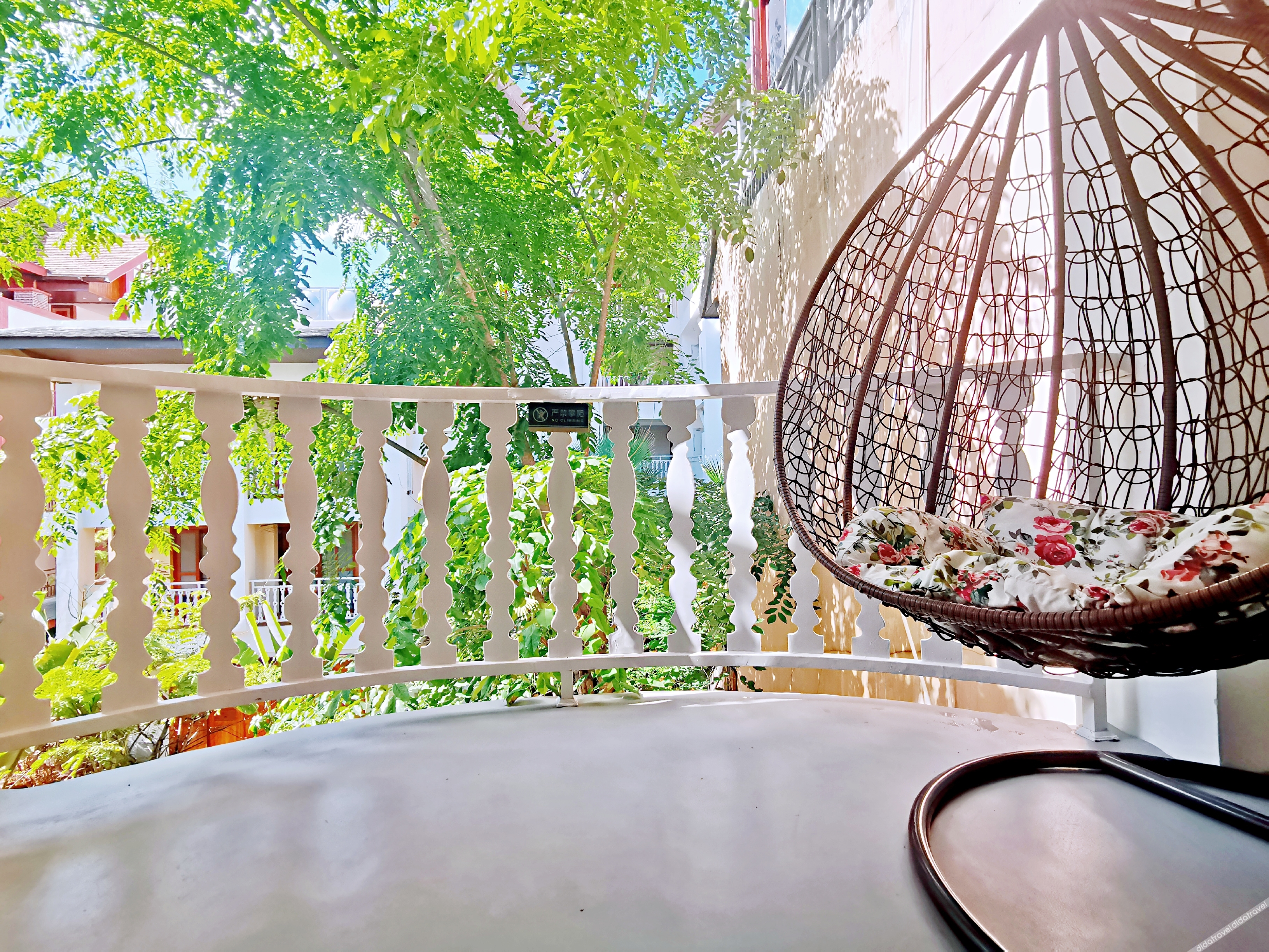 Xishuangbanna Flower Full court inn 3*