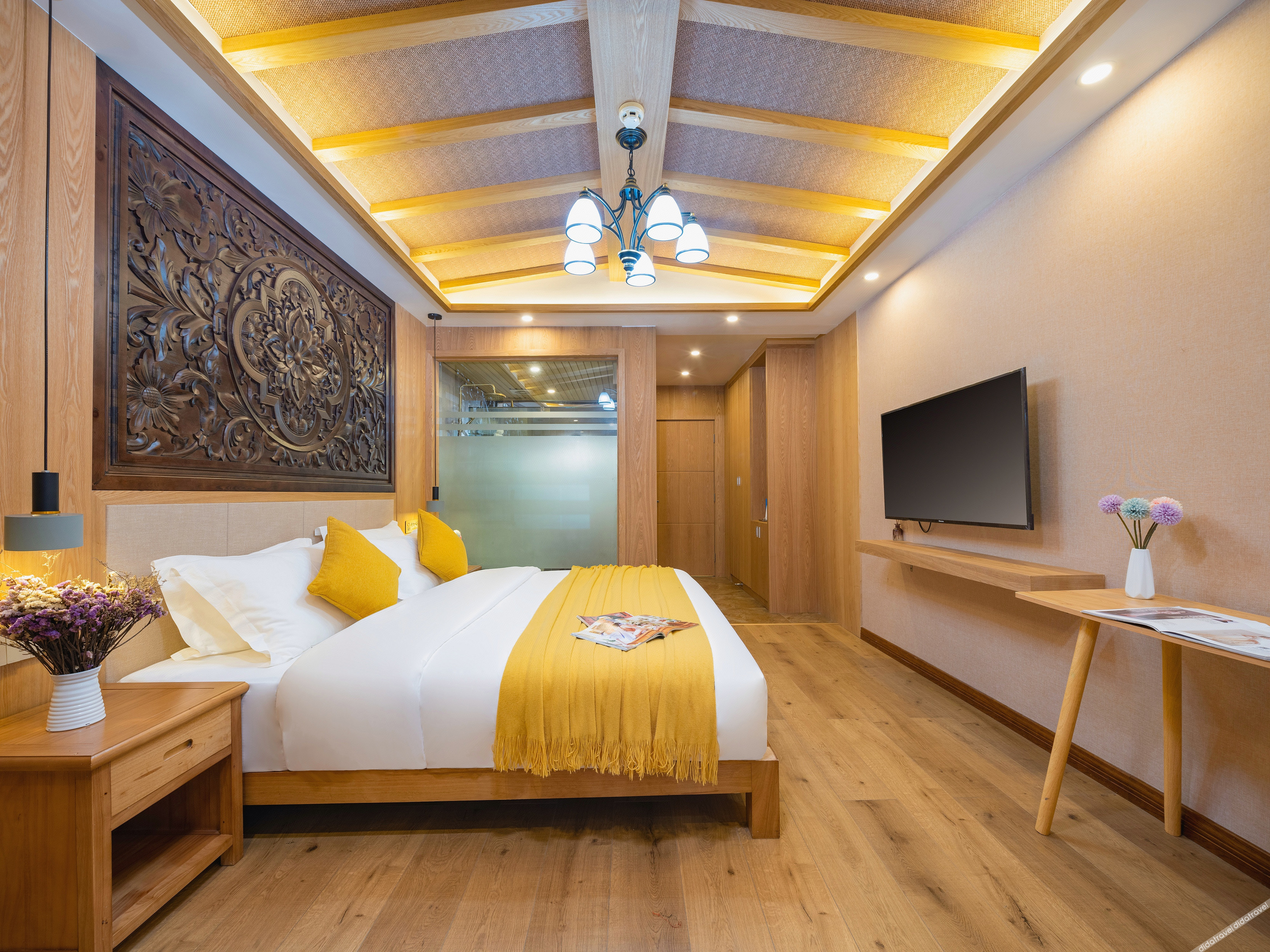 Xishuangbanna Flower Full court inn 3*