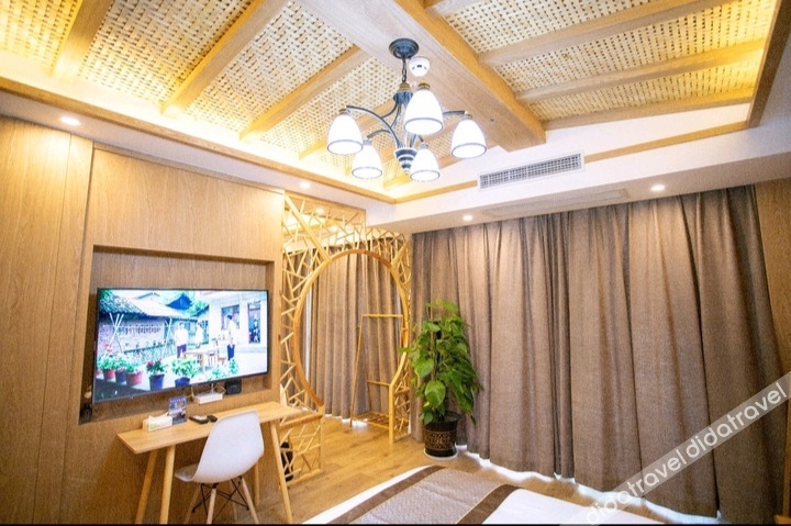 Xishuangbanna Flower Full court inn 3*