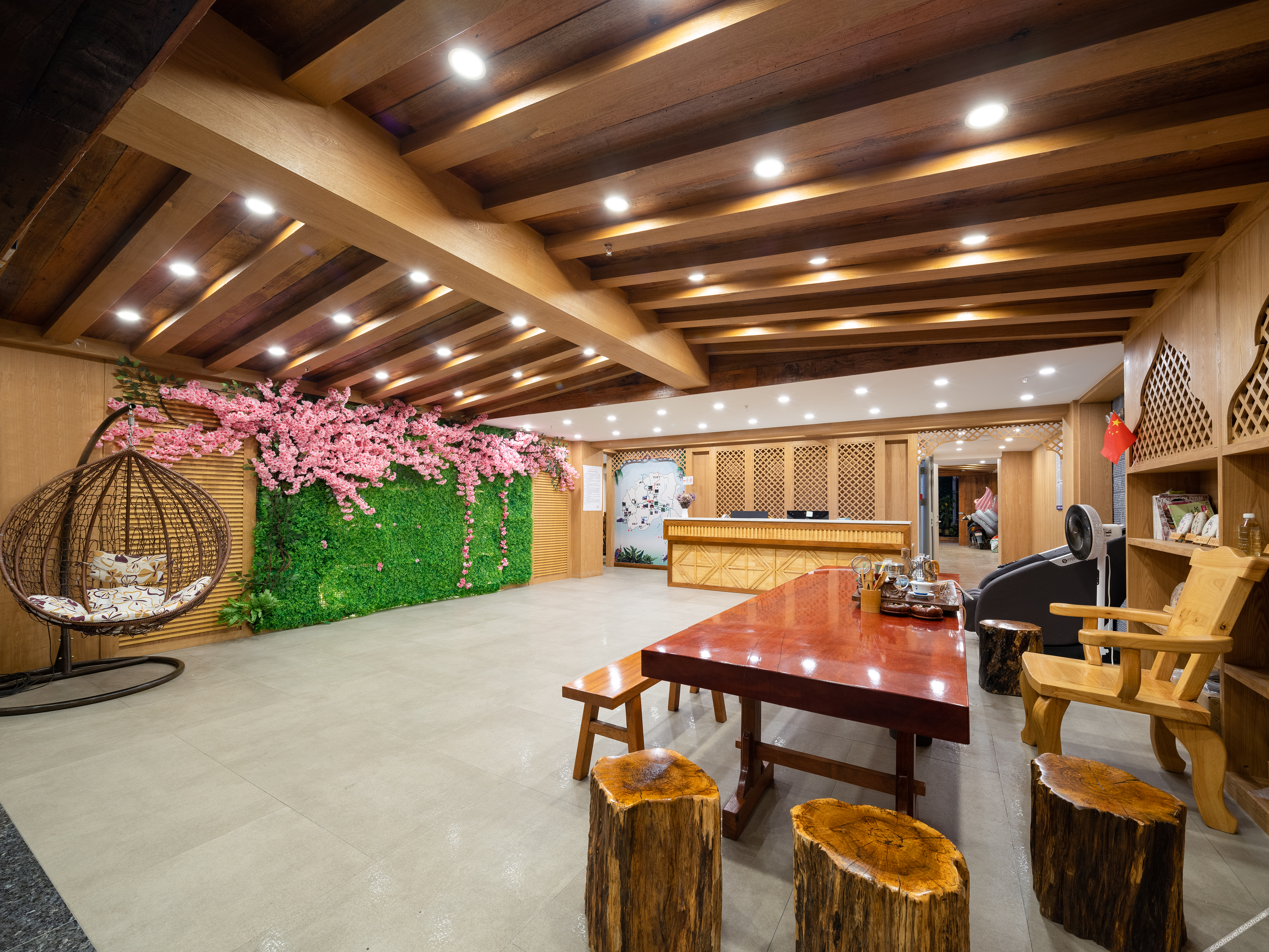 Xishuangbanna Flower Full court inn 3*