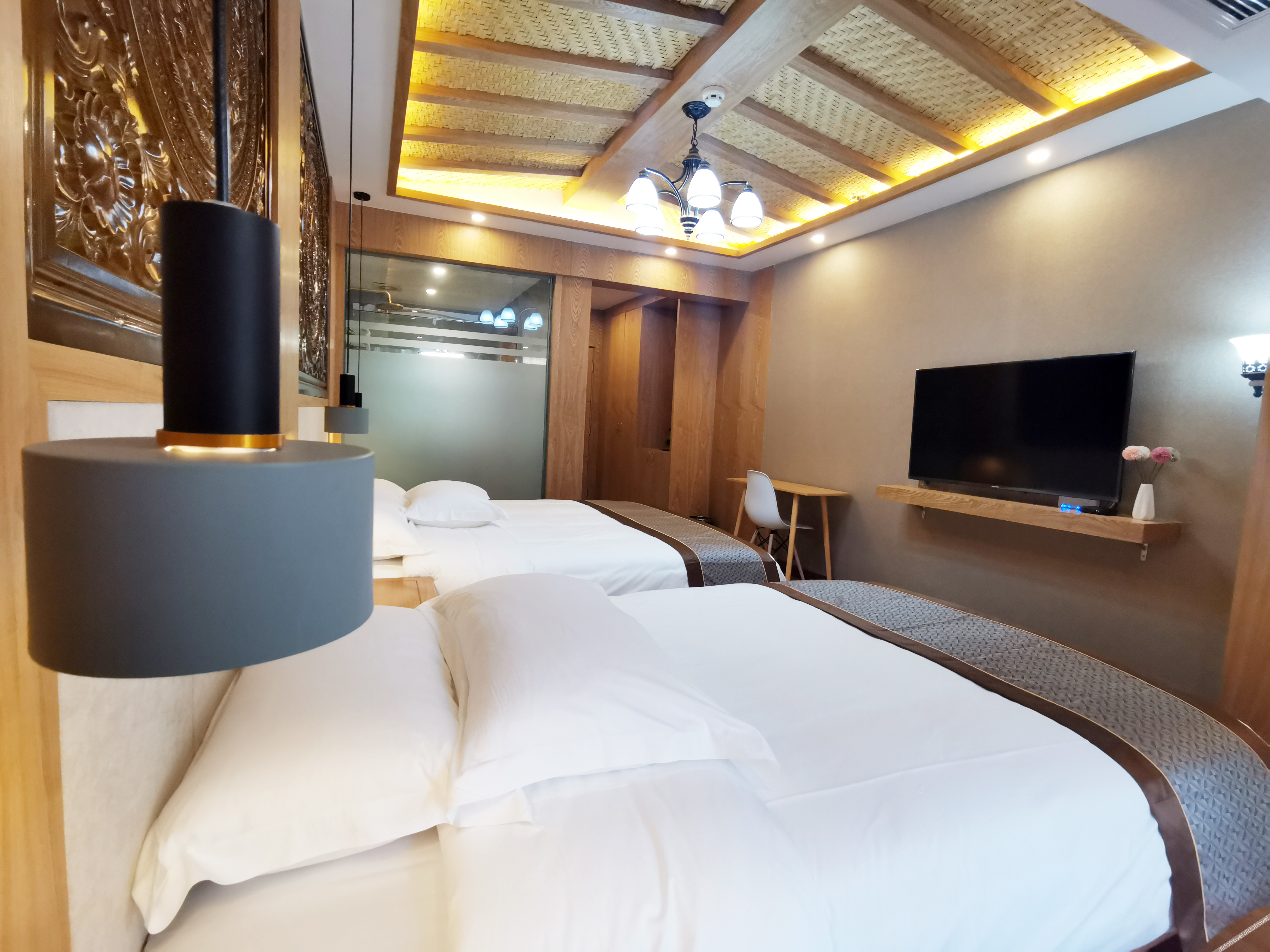 Xishuangbanna Flower Full court inn 3*