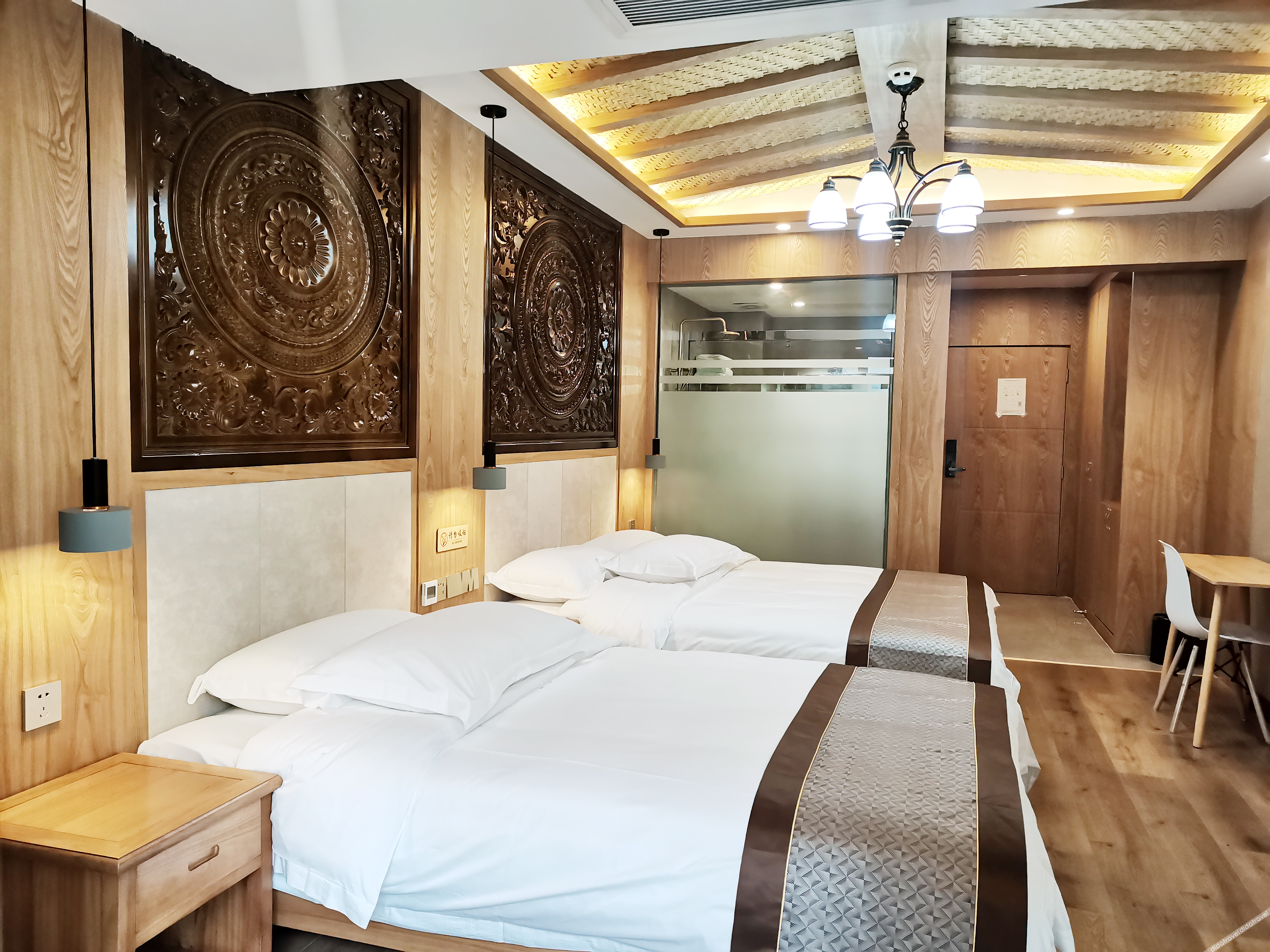 Xishuangbanna Flower Full court inn 3*