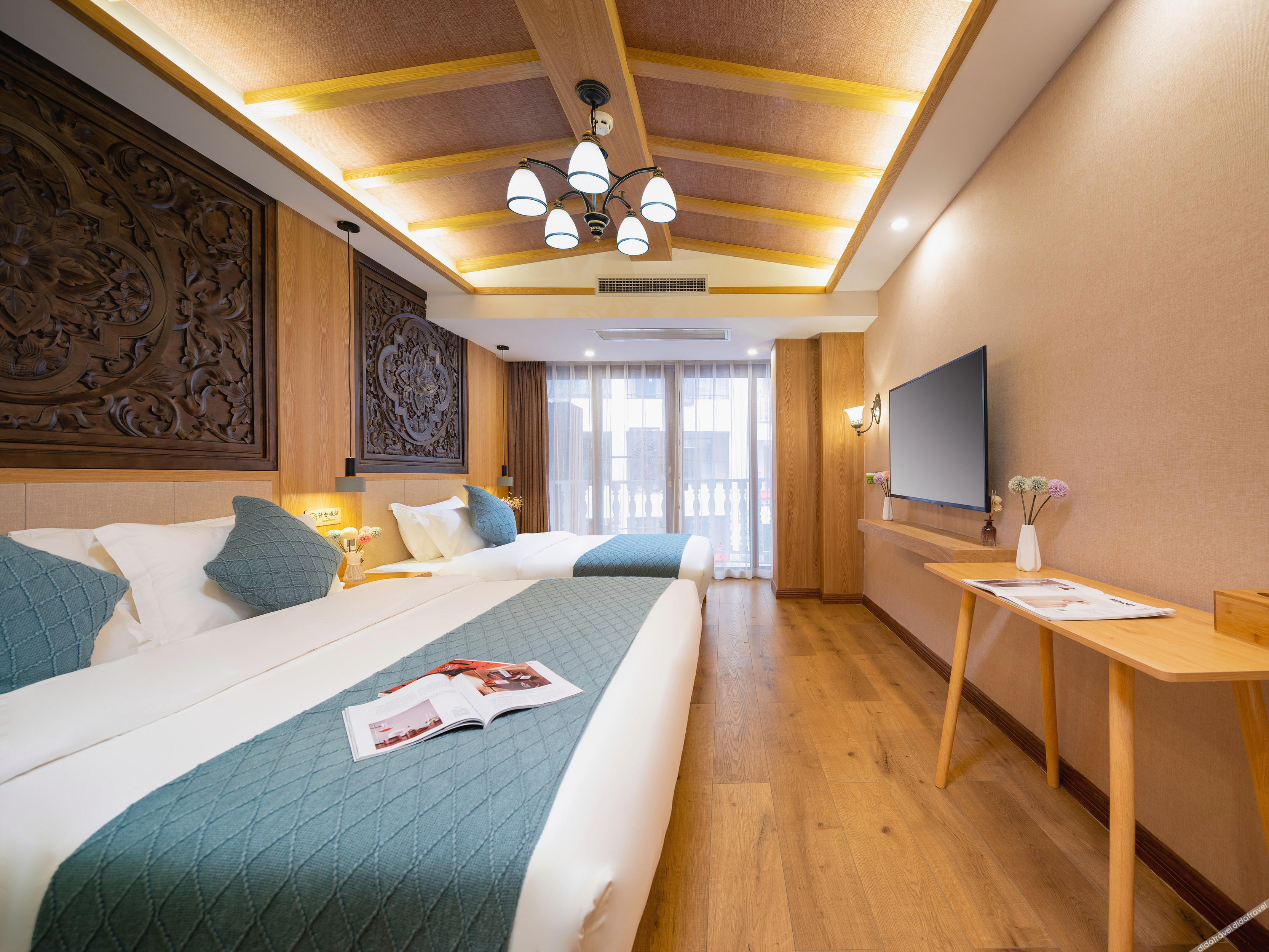 Xishuangbanna Flower Full court inn 3*